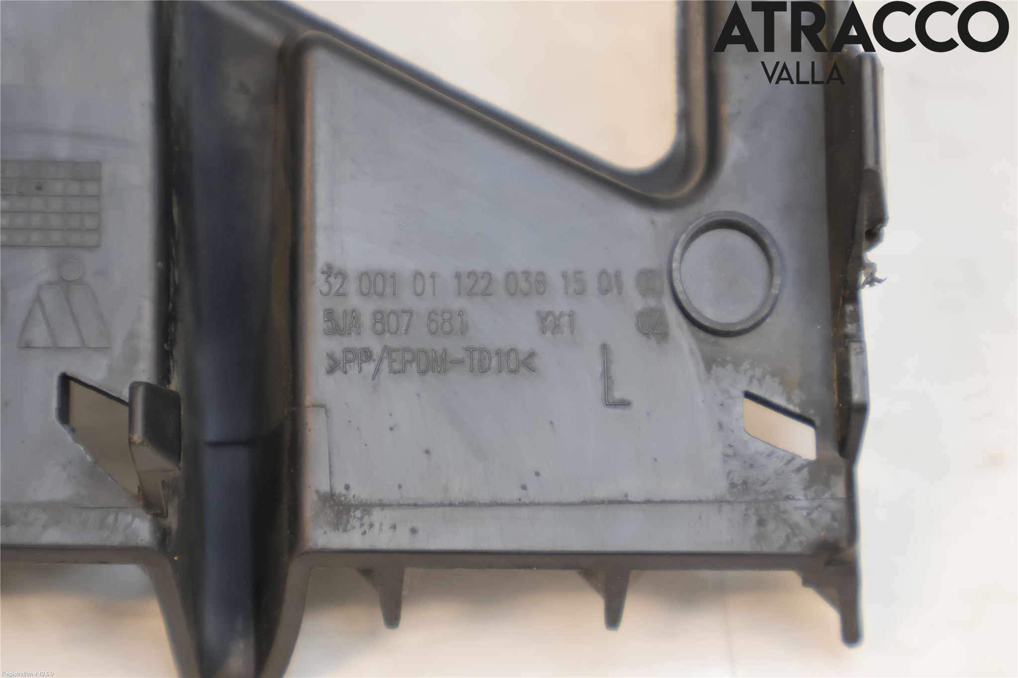 Skoda RAPID Stöt Utfyllnad-List-Grill