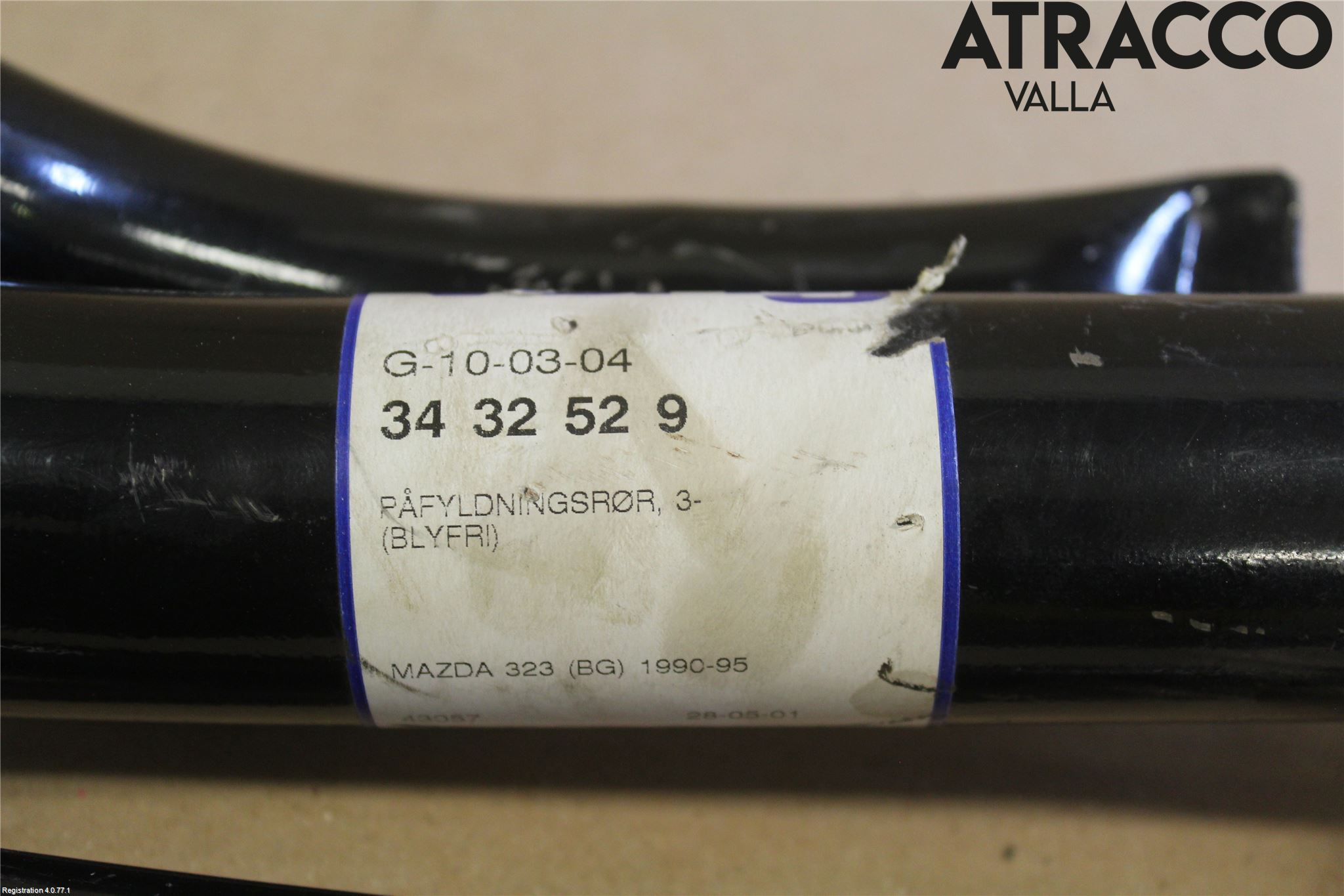 Mazda 323 90-94 Bränslepåfyllnrör-Slang