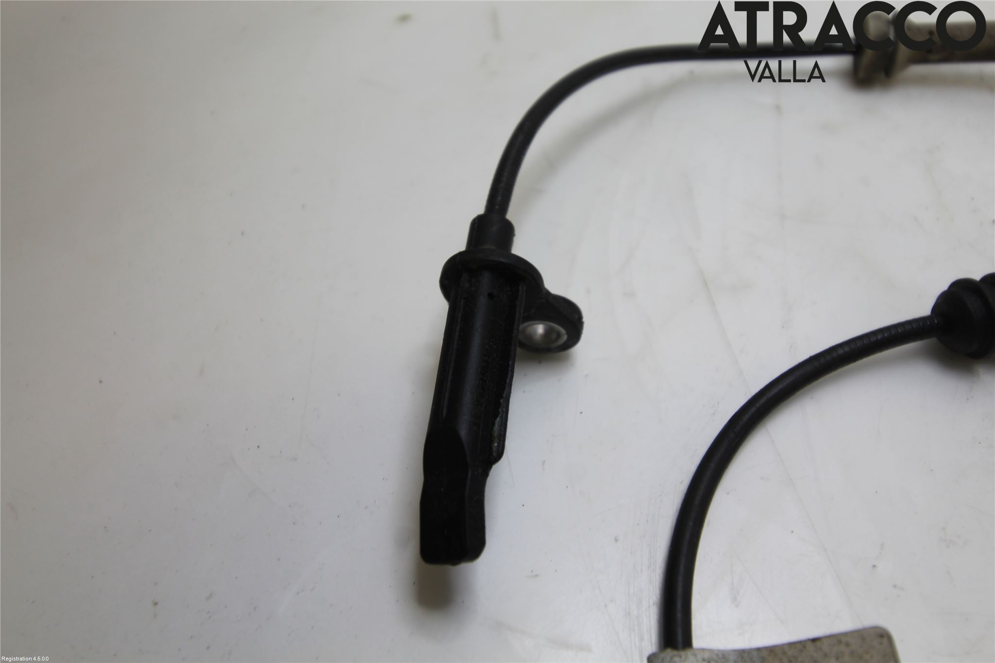 BMW 5 G30/G31/F90 17-23 Abs Sensor