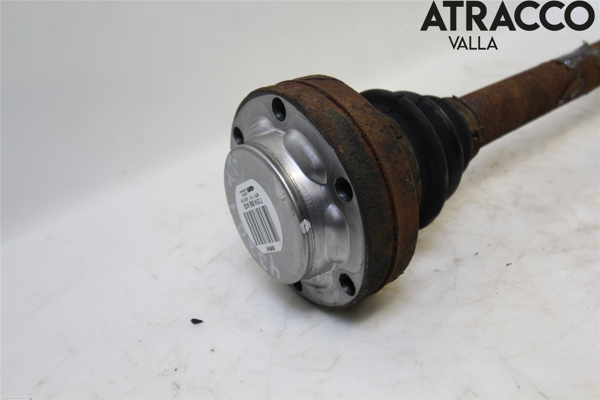 BMW 7 E65/66    00-08 Drivaxel Bak Höger