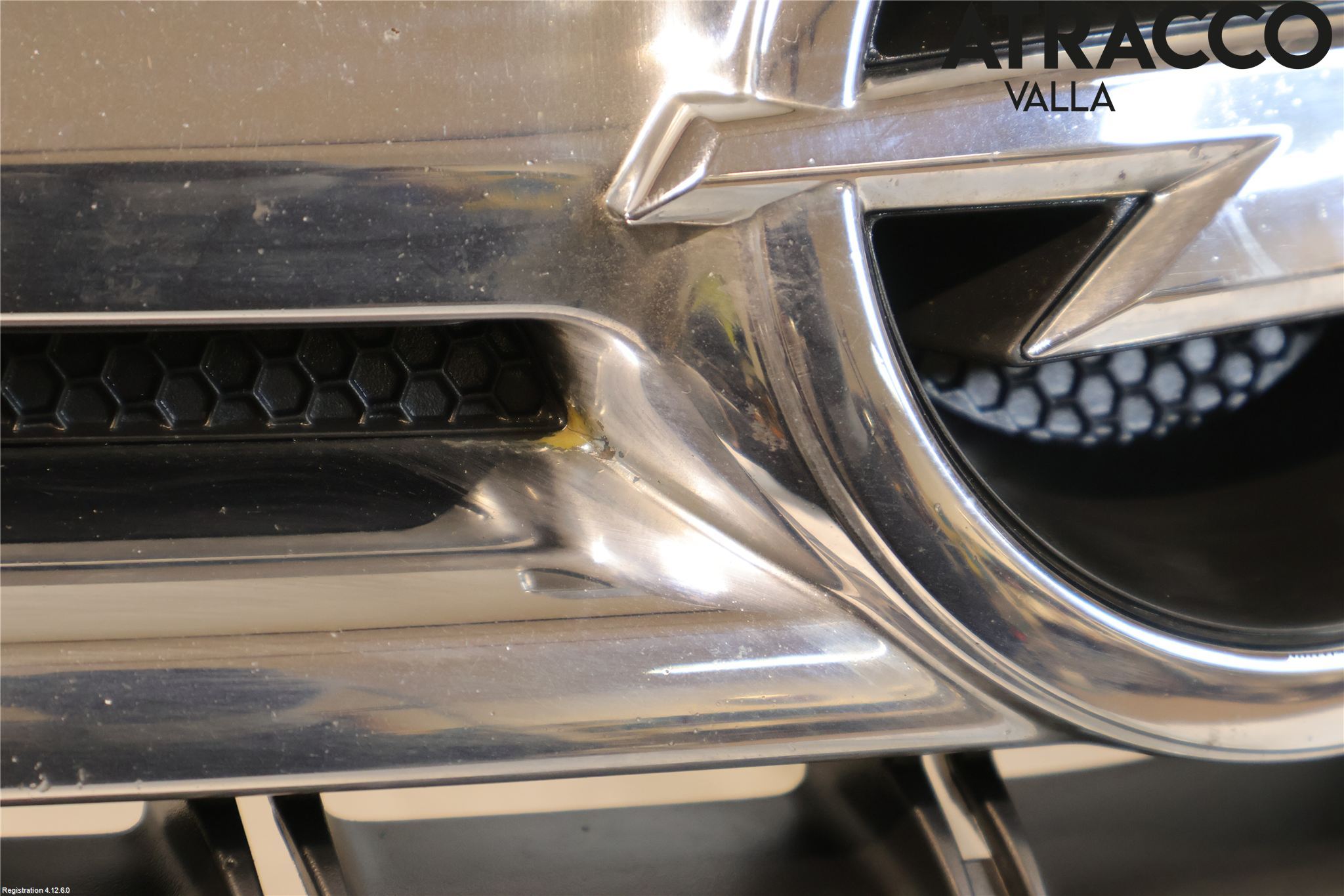 Opel ZAFIRA C 12-19 Grill Komp