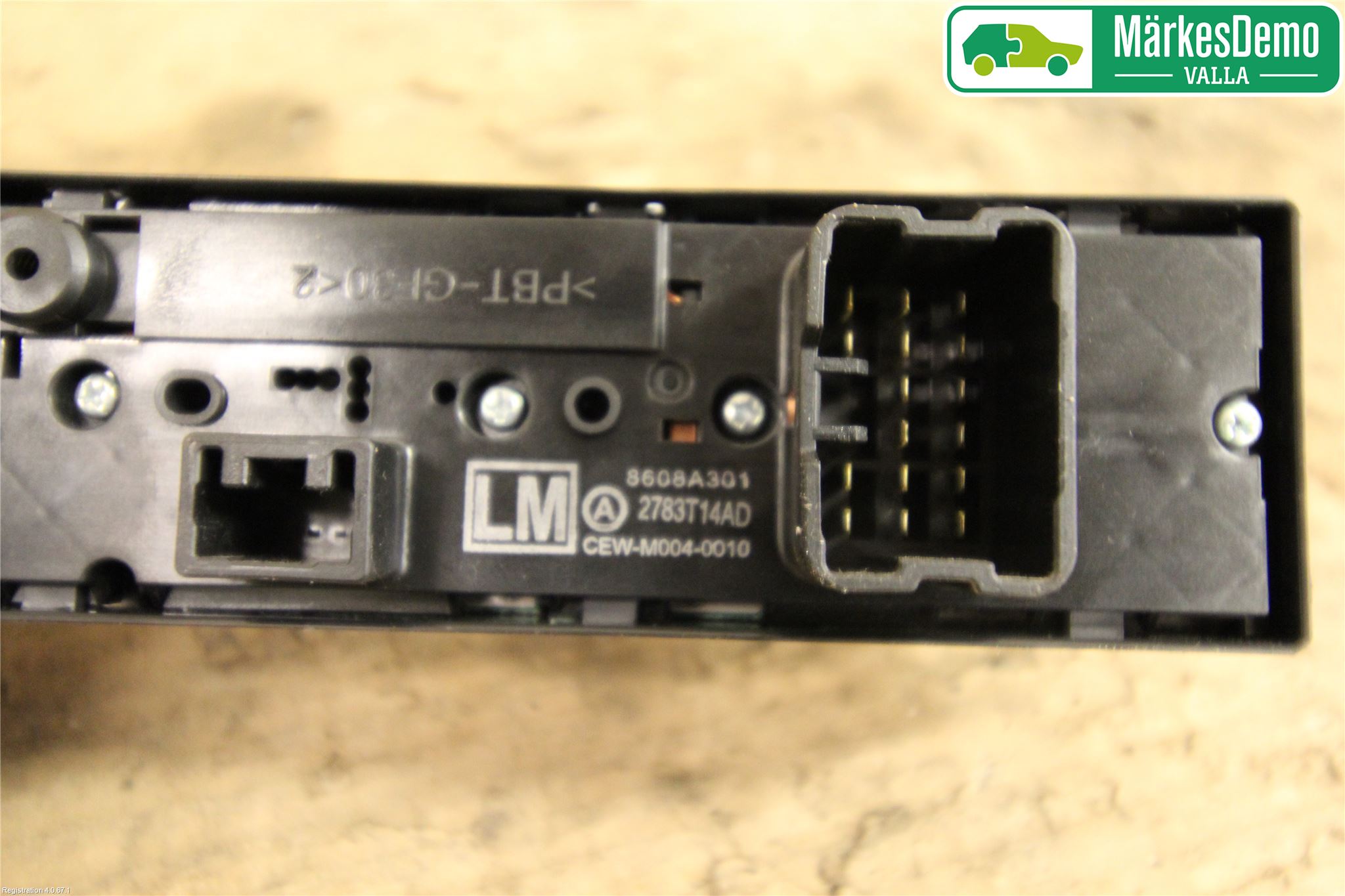 Mitsubishi SPACE STAR 13- Strömställare Elhiss