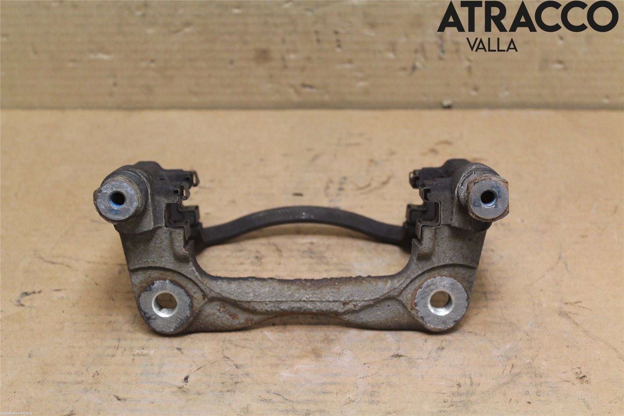 Toyota AURIS 13-19 Bromsokshållare