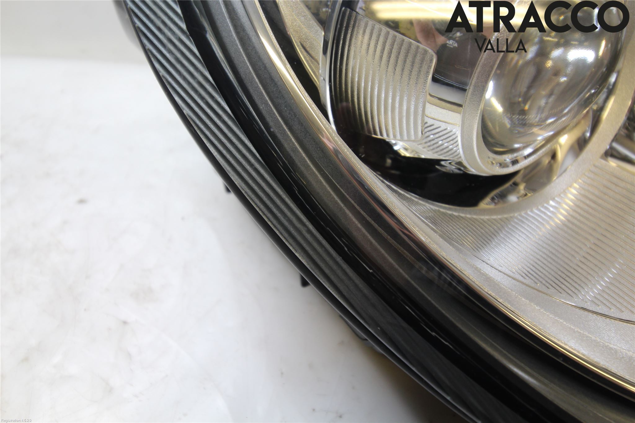 Porsche PANAMERA 09- Strålkastare Höger