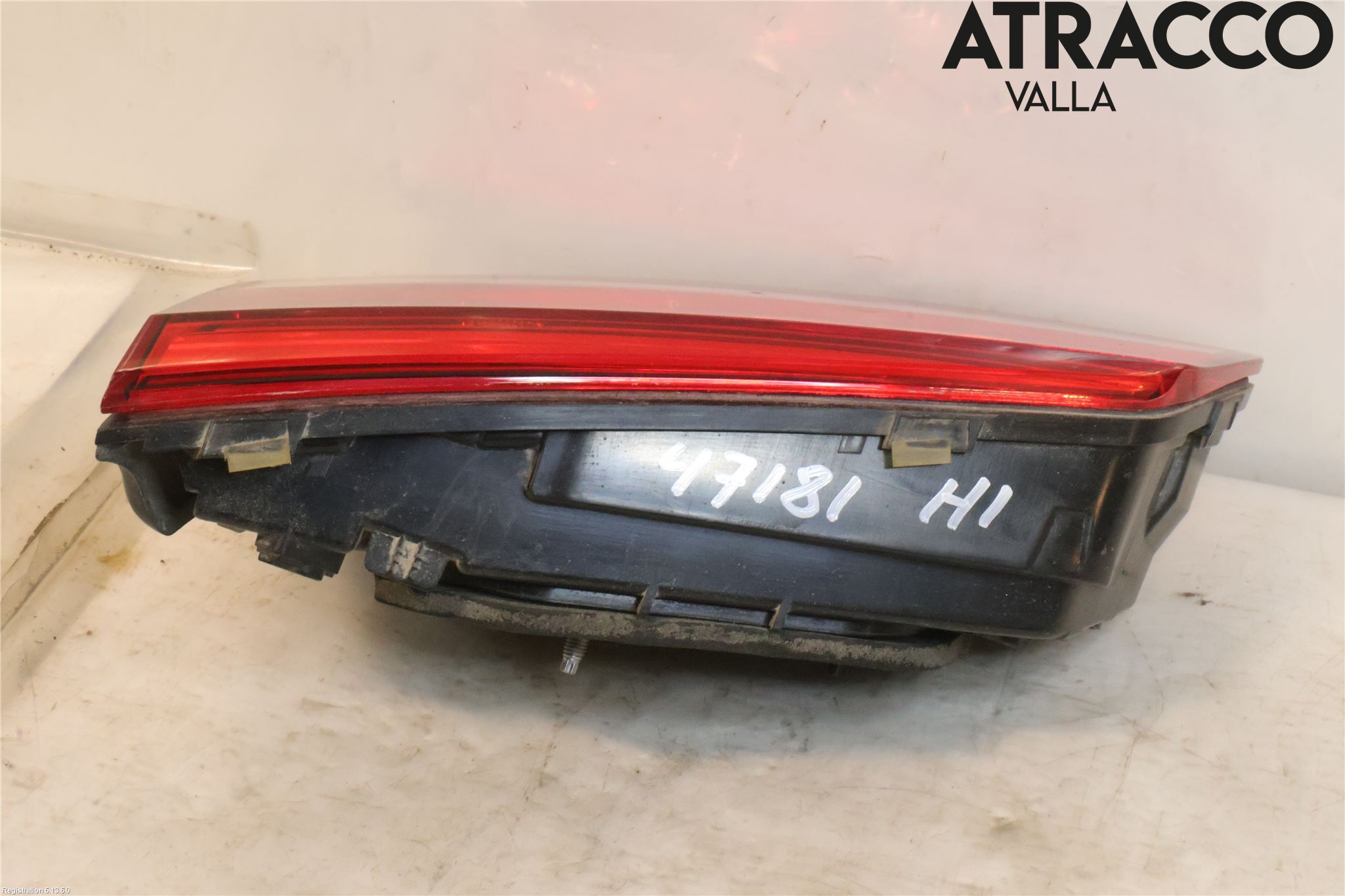 Volkswagen VW PASSAT 15-19 Bakljus Lucka Hö