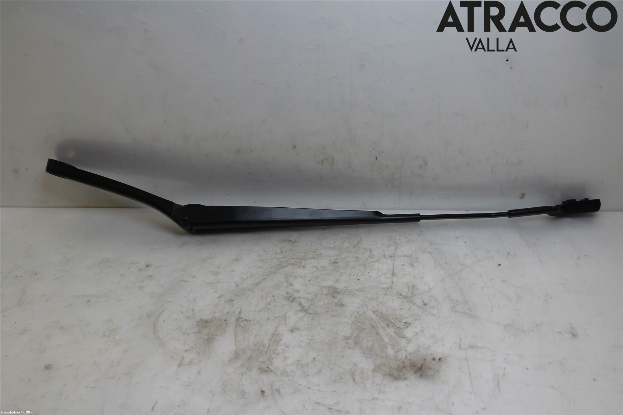 Volkswagen VW PASSAT 15-19 Torkararm Armar Vindruta
