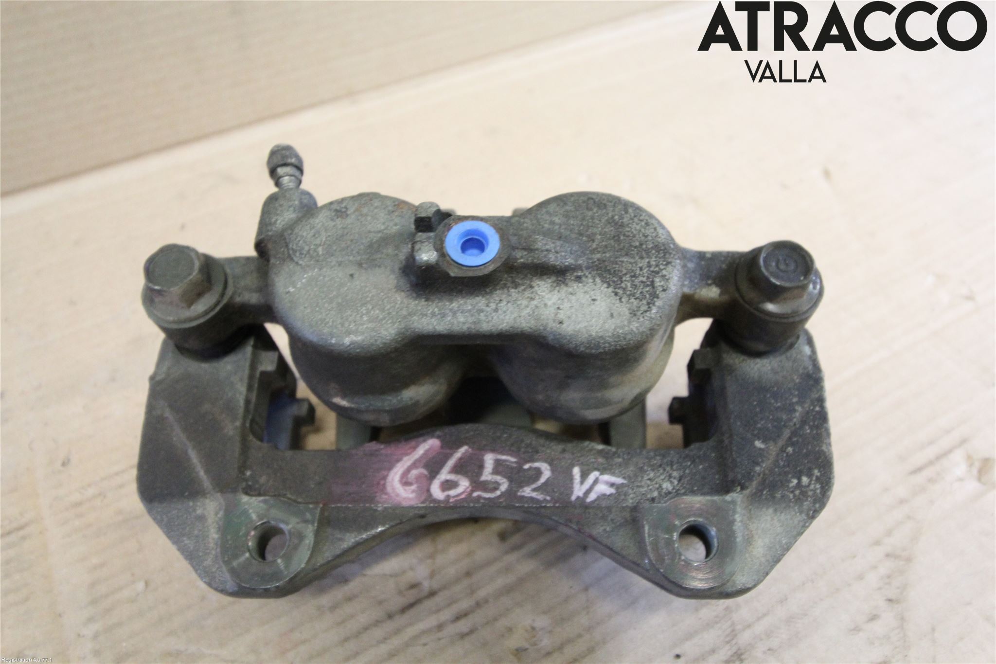 Mitsubishi OUTLANDER 01-07 Bromsok Fram Vänster