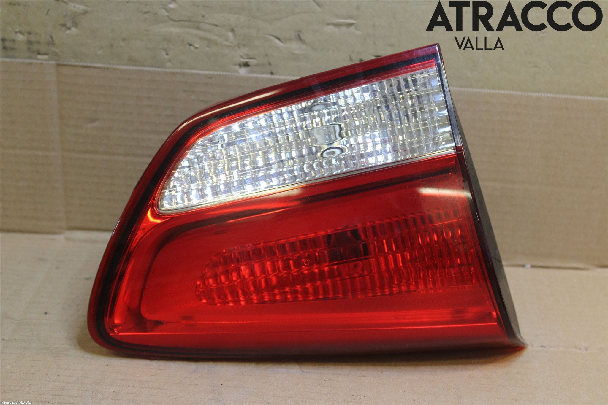 Kia CARENS III 13-19 Bakljus Lucka Vä