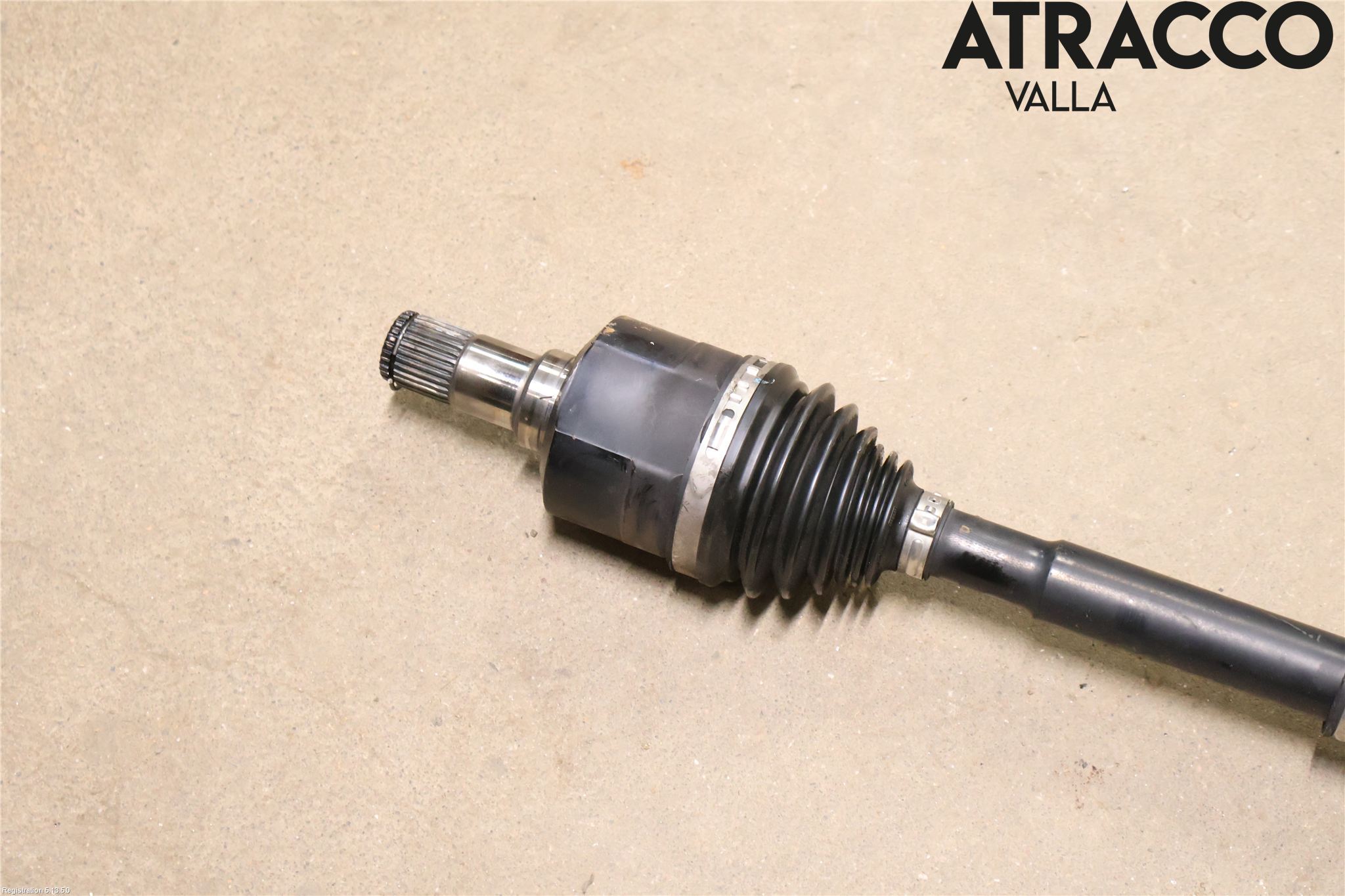 Hyundai i40 16-18 Drivaxel Fram Höger