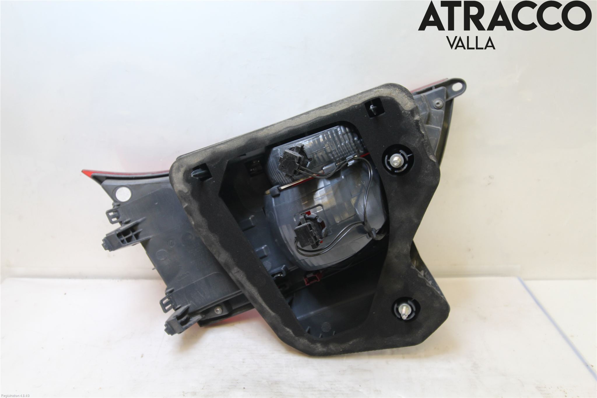 BMW 5 F10/F11/F18 09-17 Bakljus Lucka Hö