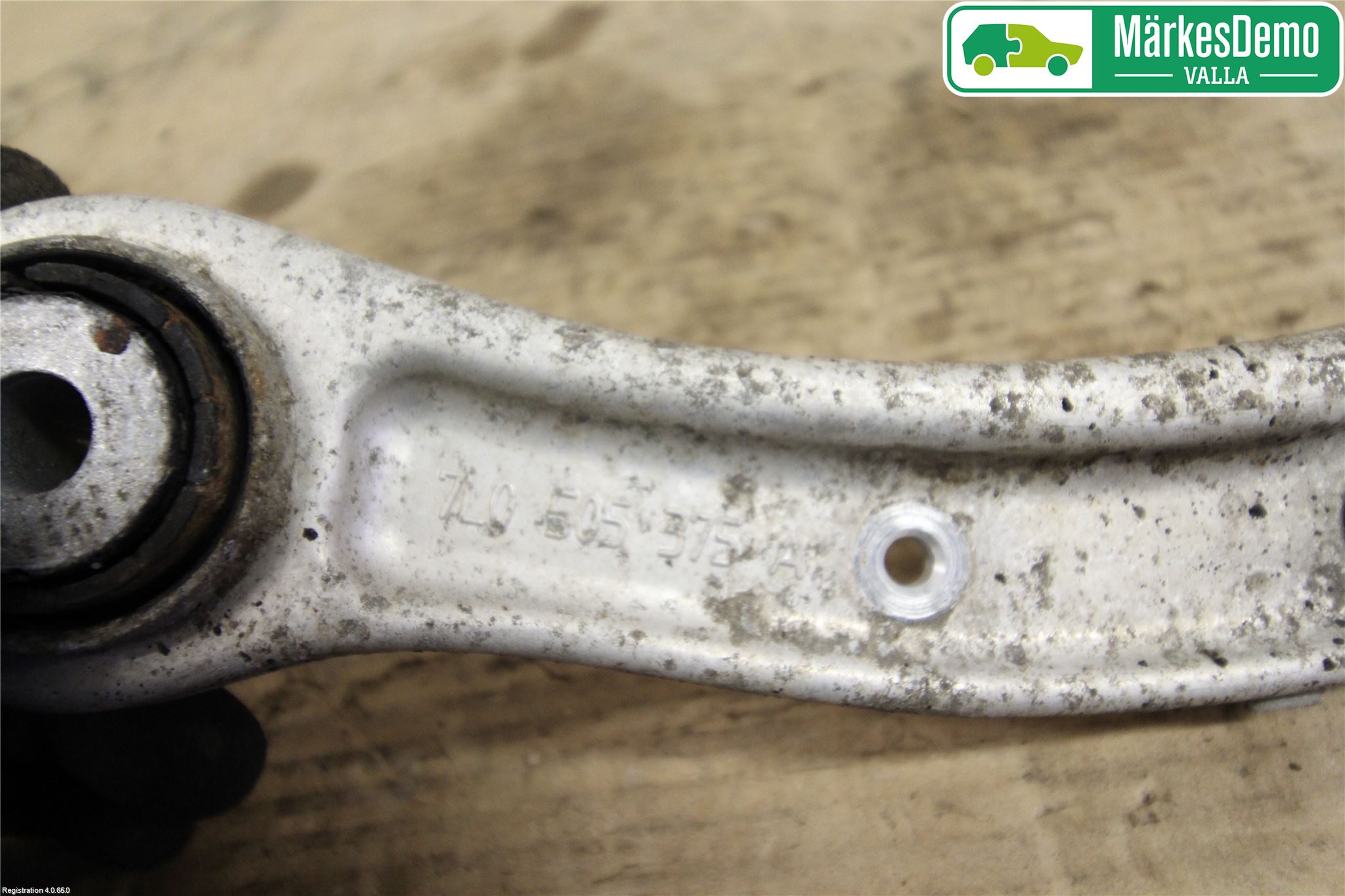 Audi Q7/SQ7 Bärarm Bak Övre Höger