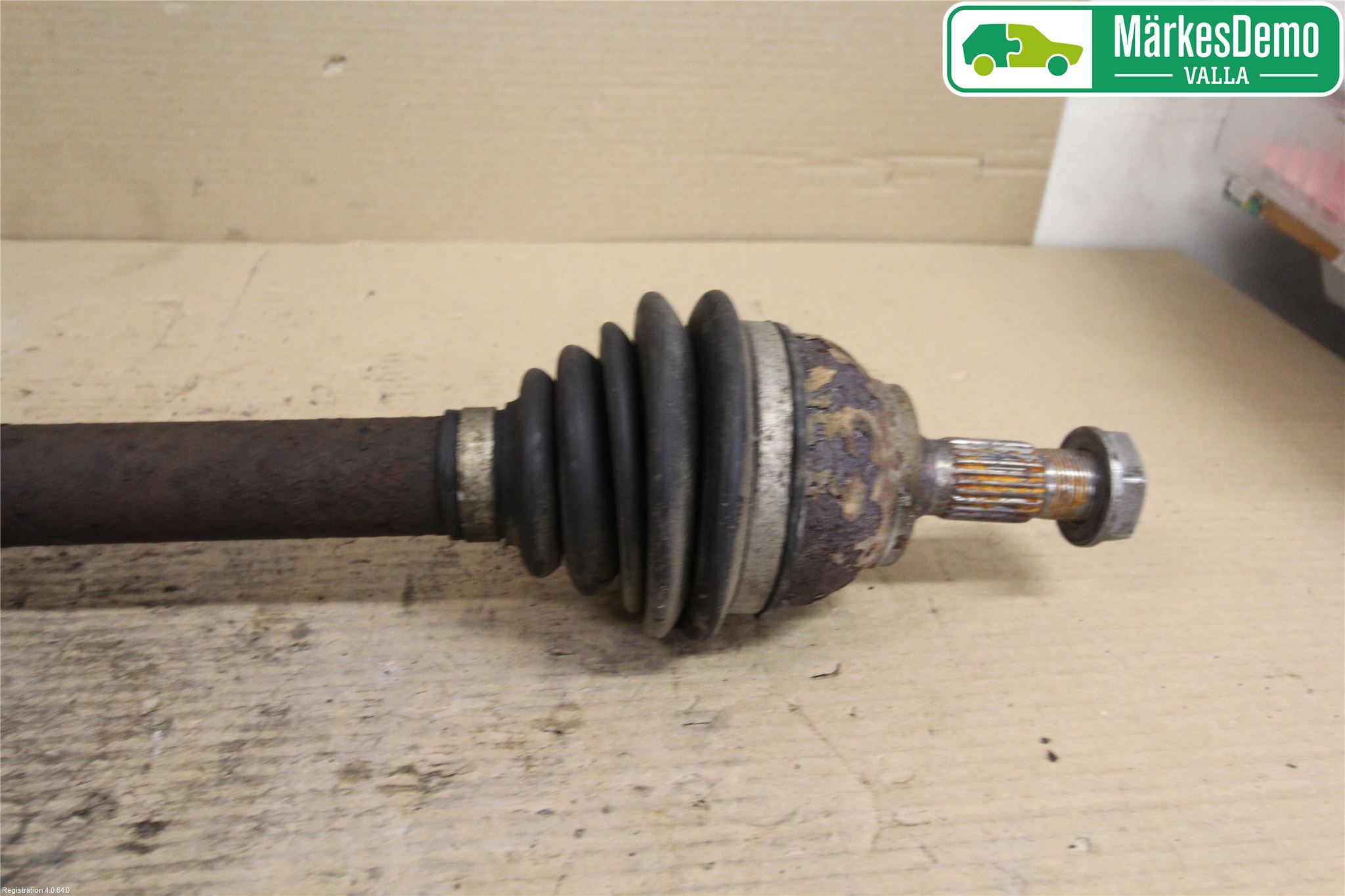 Peugeot 308 08-13 Drivaxel Fram Höger