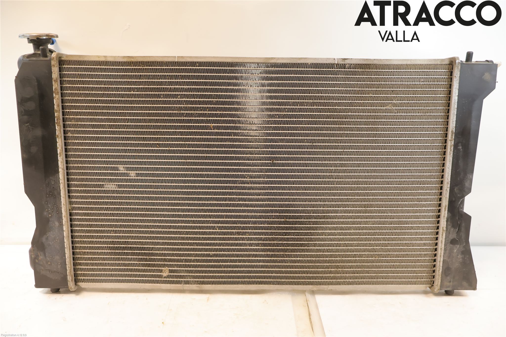 Toyota AVENSIS 03-06 Kylare Aut