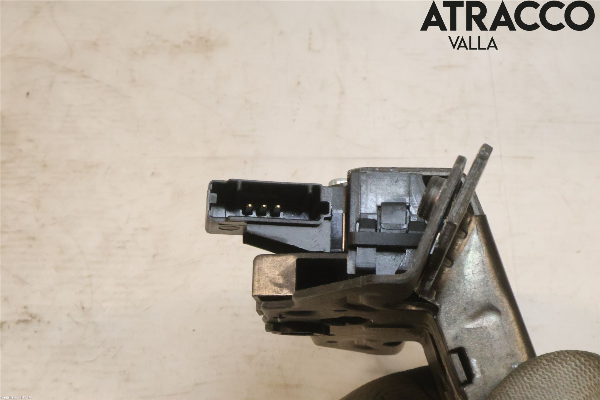 Opel ASTRA K 16-22 Låskista Baklucka