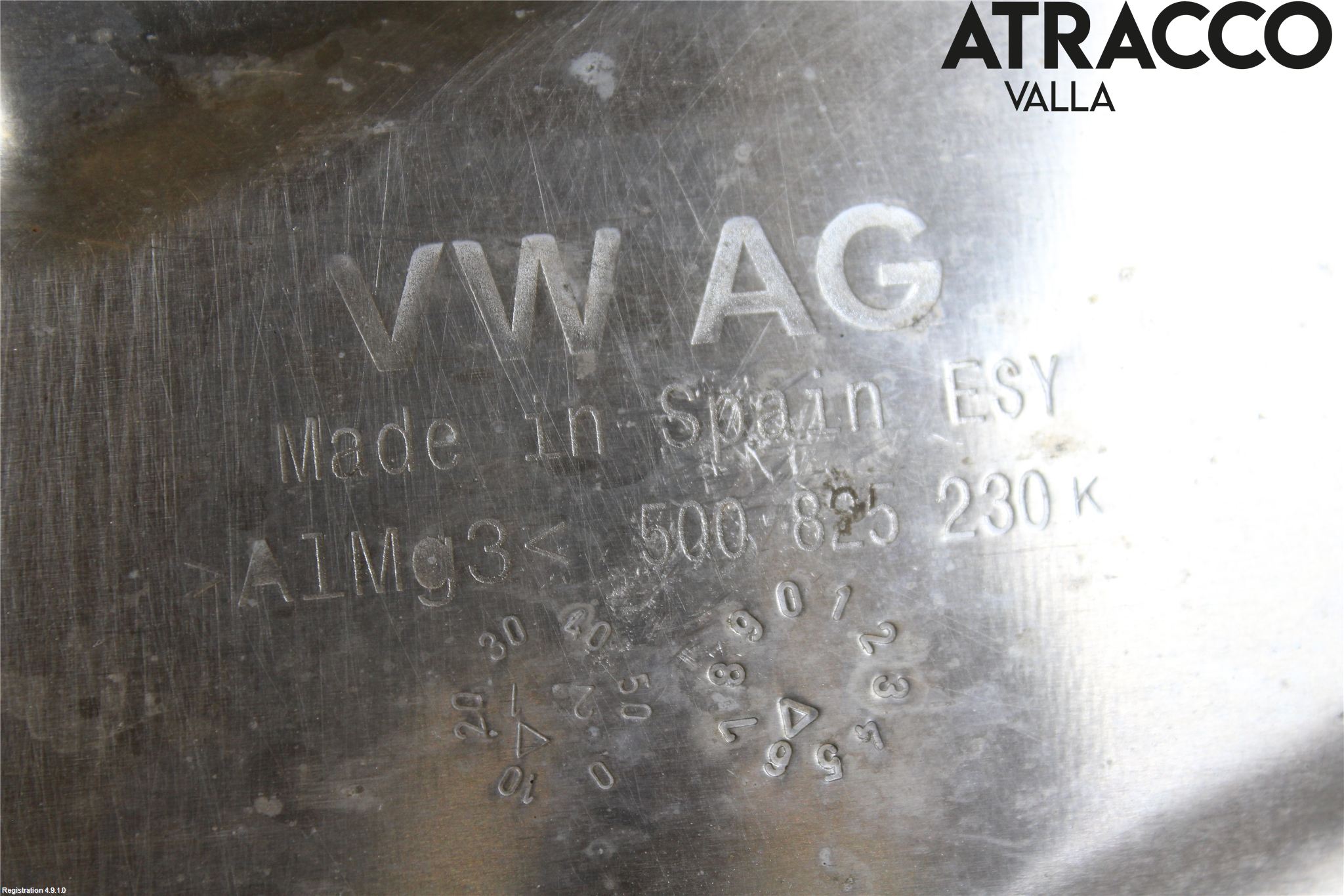 Volkswagen VW T-ROC 18- Hasplåt Plåt-Plast