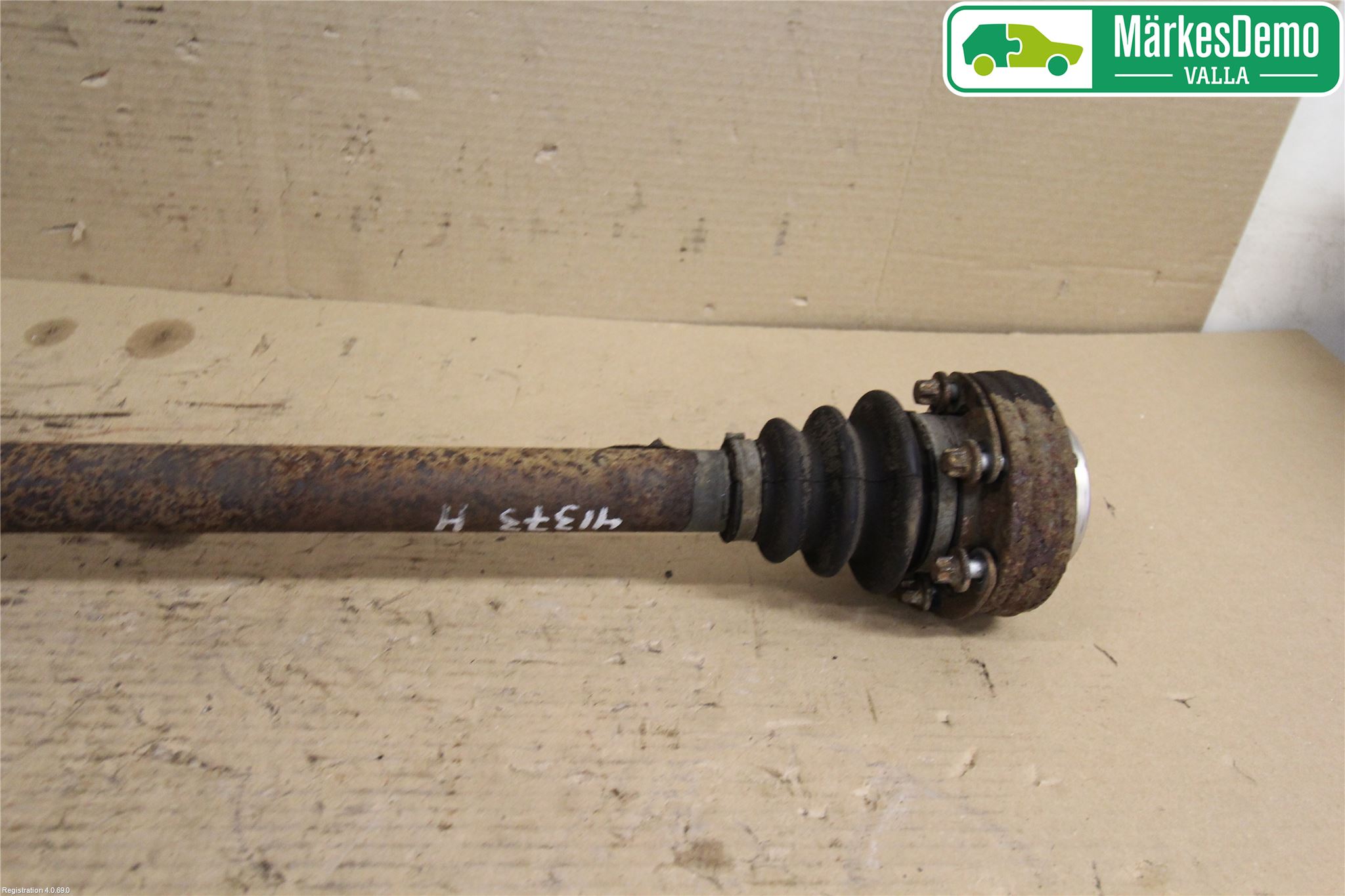 BMW 3 E90/91 SED/TOU 05-12 Drivaxel Bak Höger