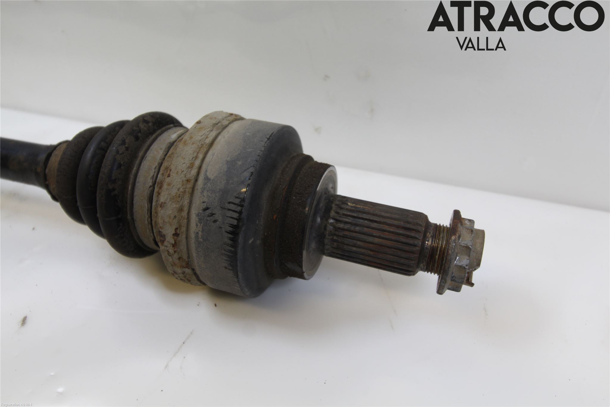 BMW 3 F30/F31/F80 12-19 Drivaxel Bak Vänster