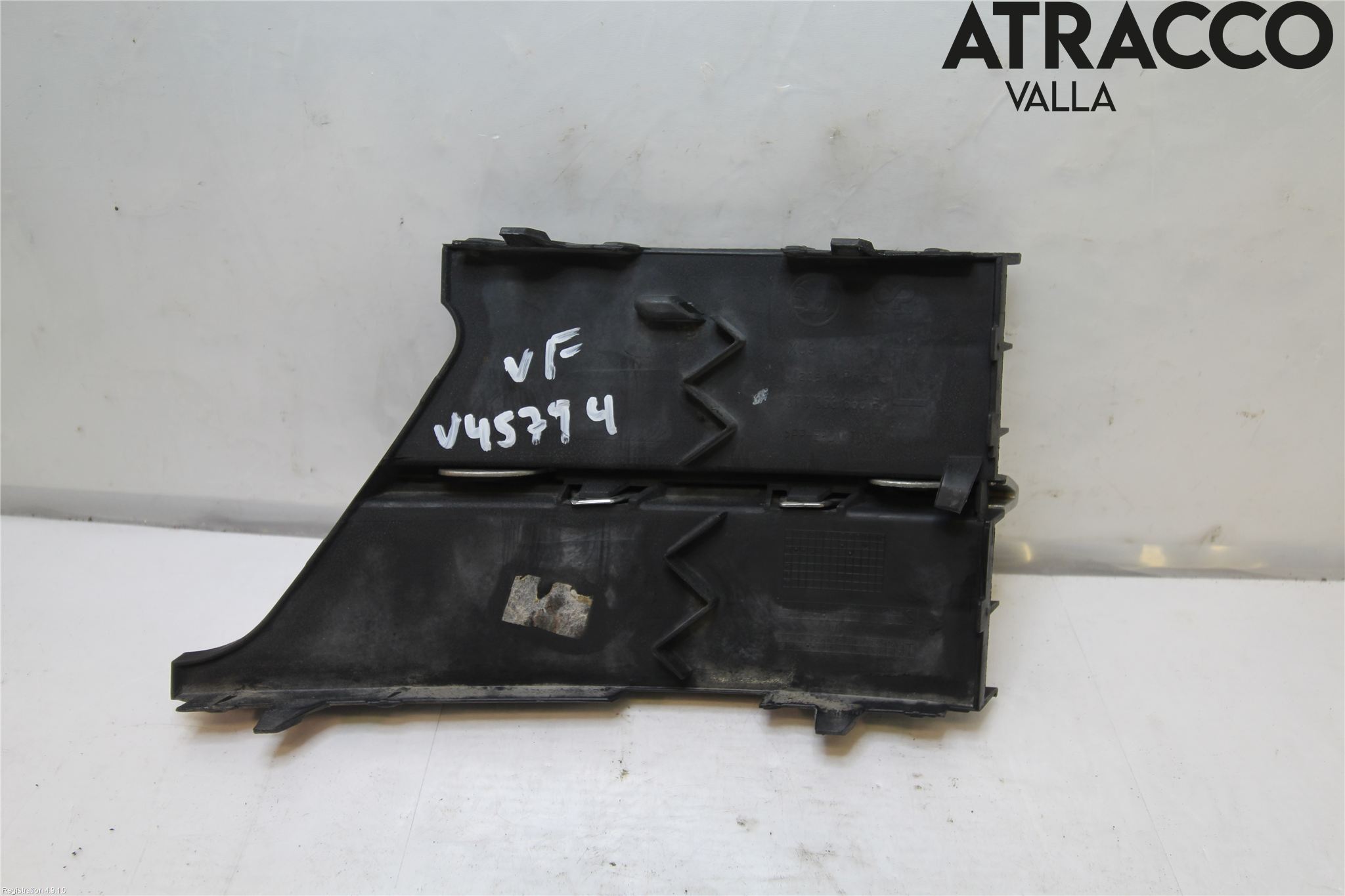 Skoda SUPERB 09-15 Stötfångardel Fram Vä