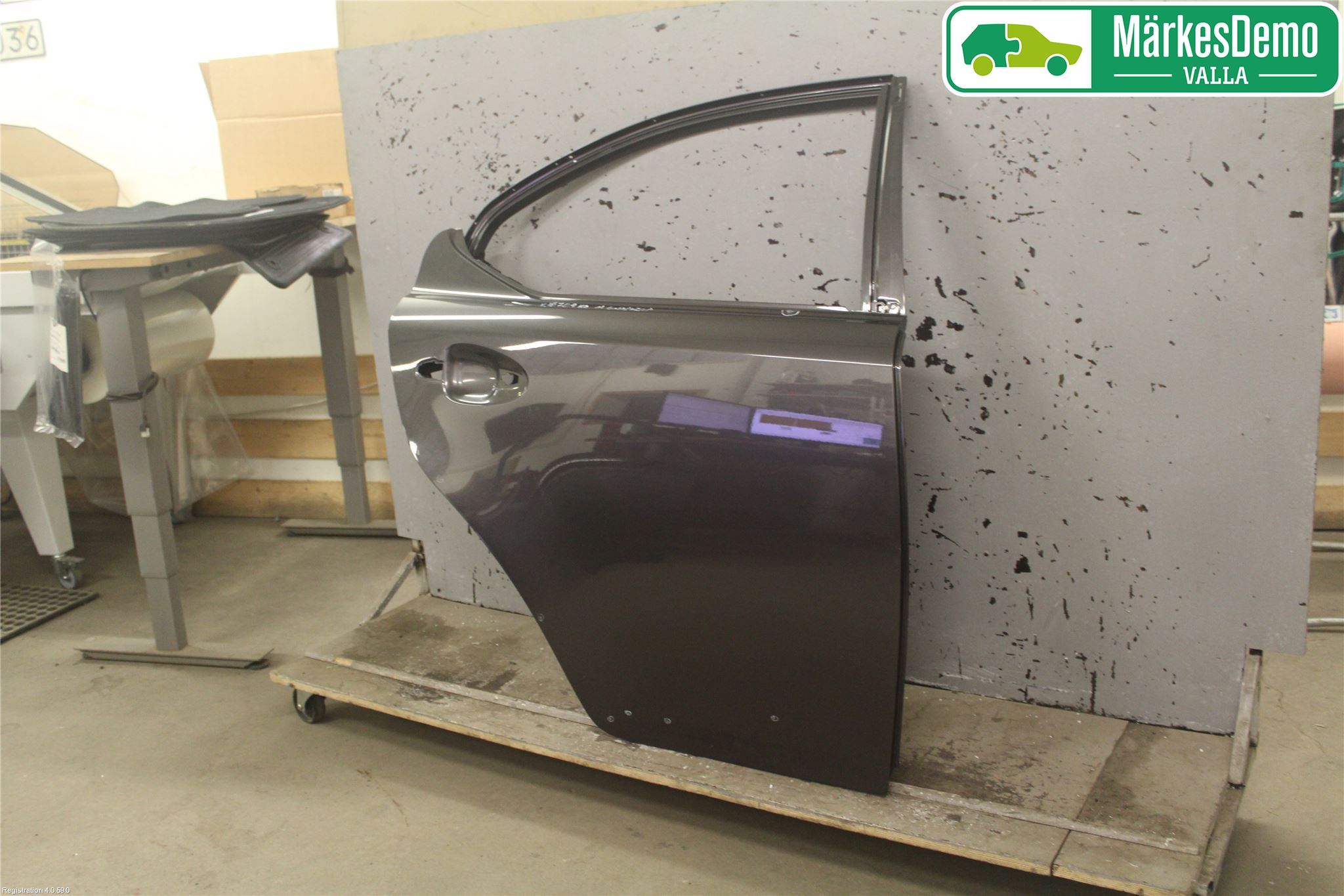 Lexus IS 220d/250/350 06-13 Dörr Bak Höger