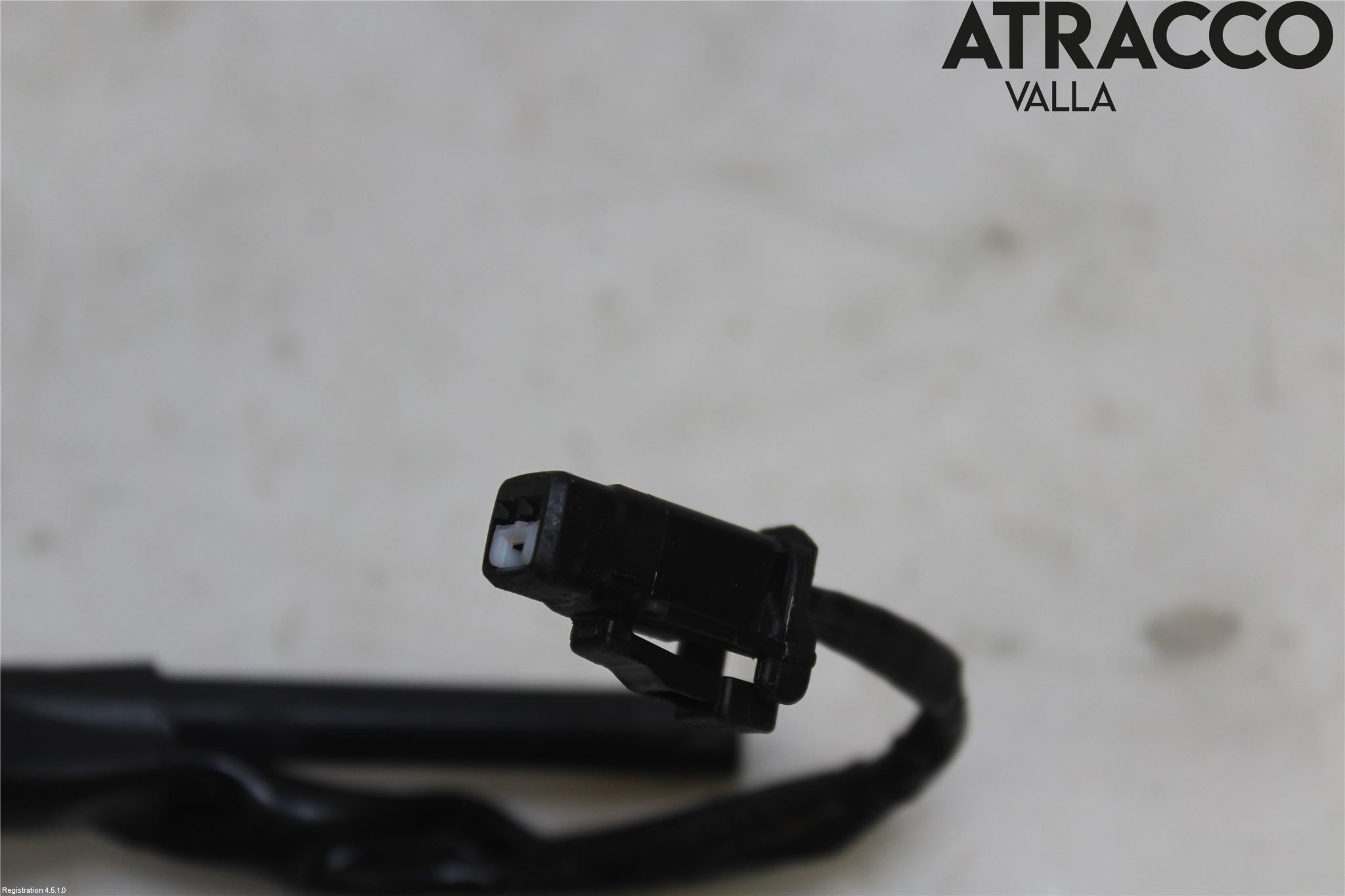 Toyota RAV4 13-18 Spolarmunstycke Rutor