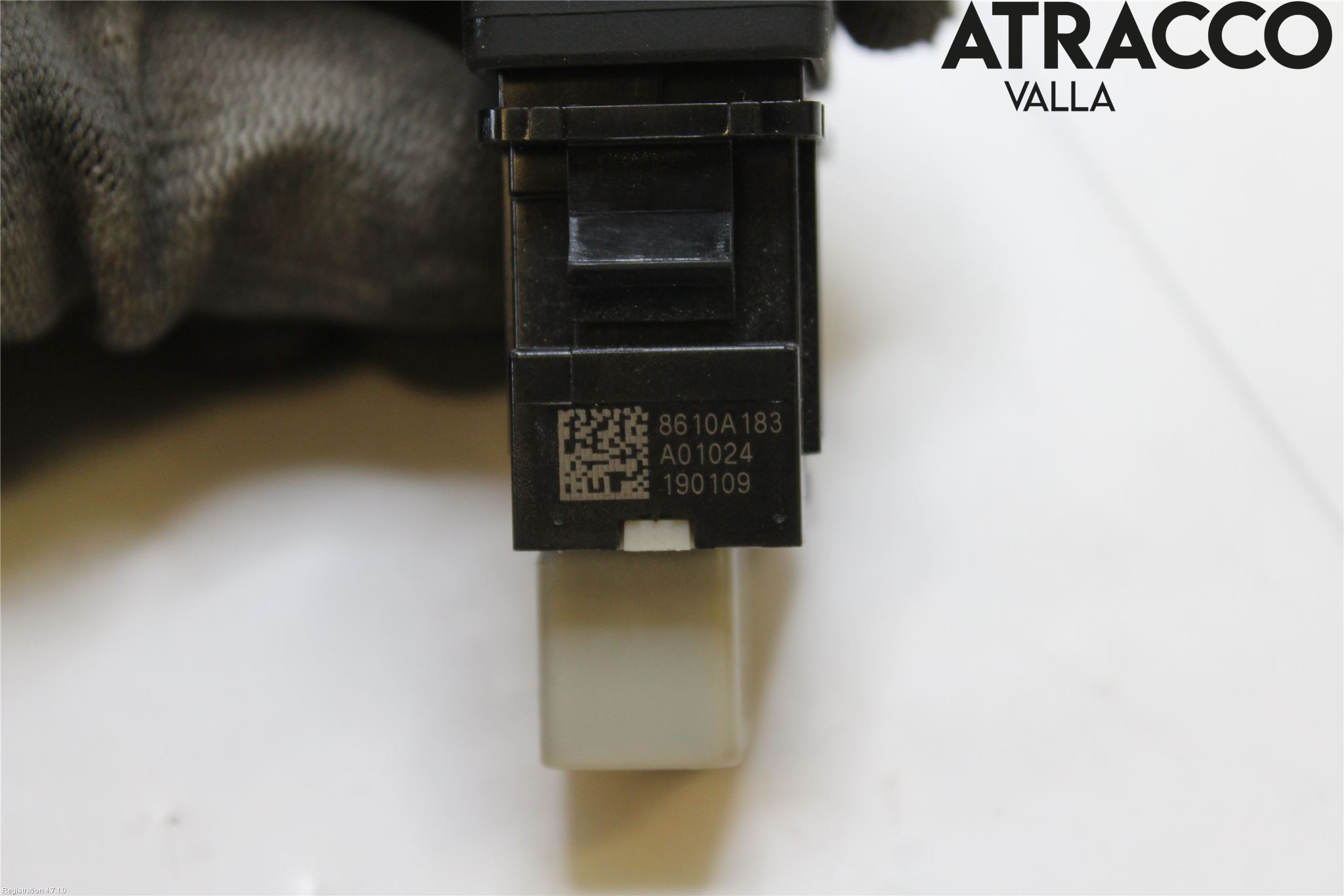 Mitsubishi OUTLANDER 13-21 Strömställare Övrigt