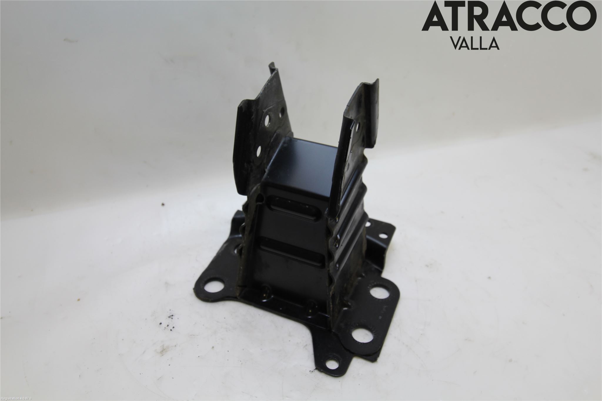 Audi A3/S3 05-13 Stötfångarbärjärn Fram