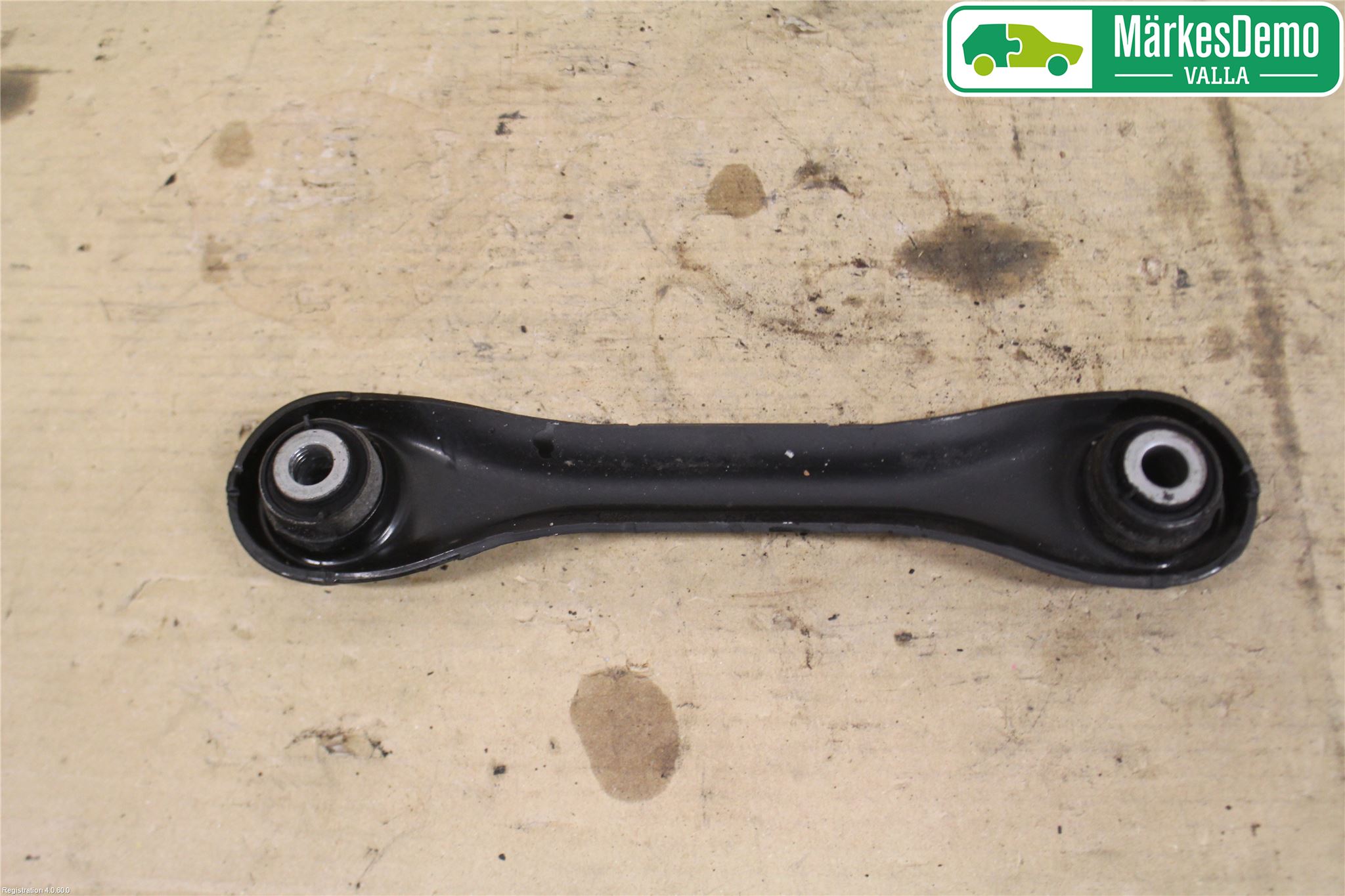 Volvo V40 12-19 Momentstag Bak