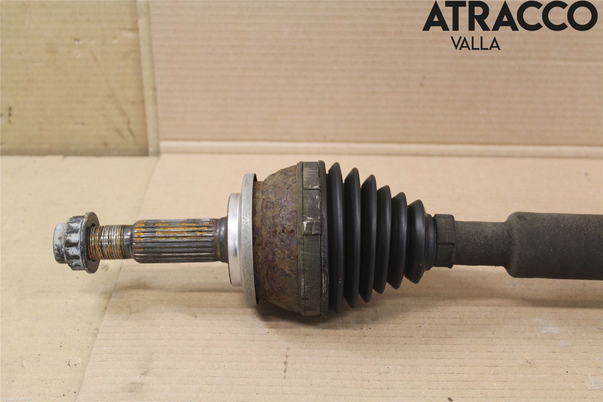 Toyota PRIUS ZVW30 09-20 Drivaxel Fram Höger