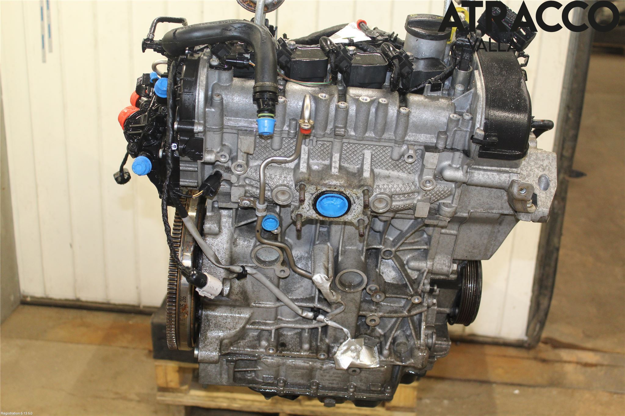 Volkswagen VW TOURAN 16- Motor Bensin