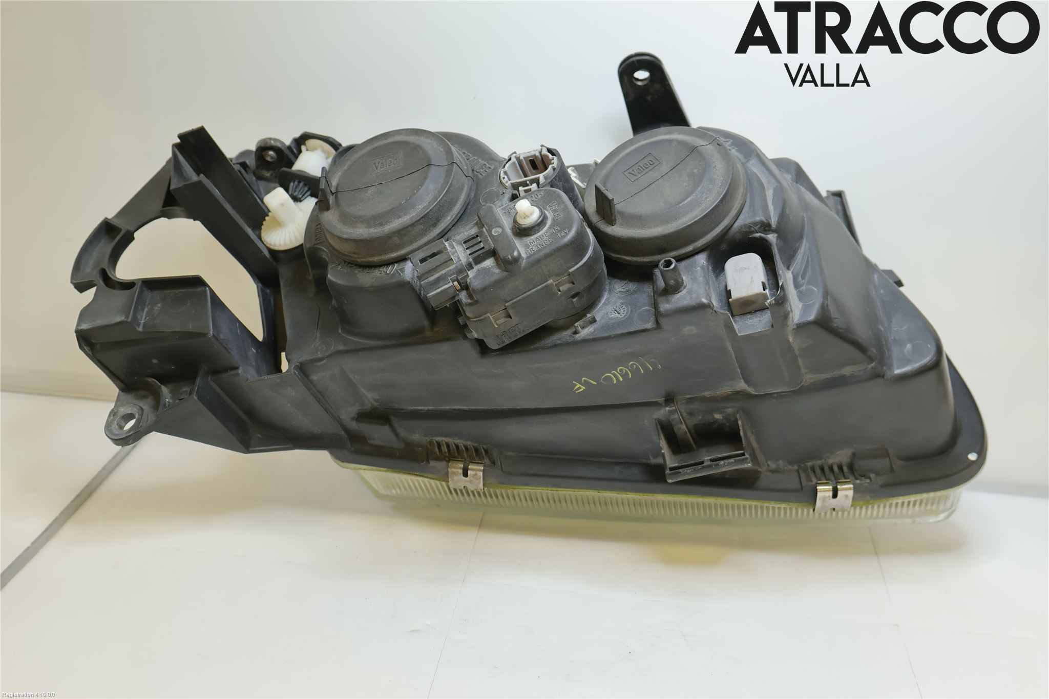 Nissan ALMERA    00-06 Strålkastare Vänster