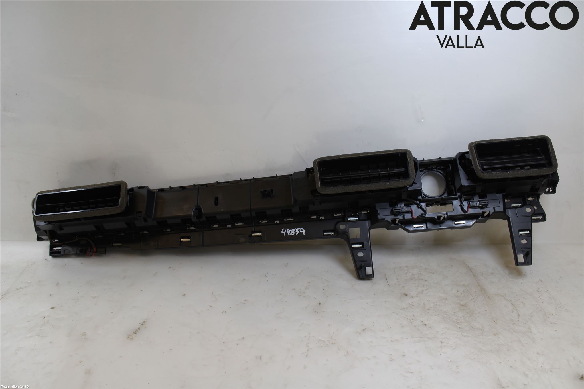 Volkswagen VW PASSAT 15-19 Instrumentkonsoll Mitt