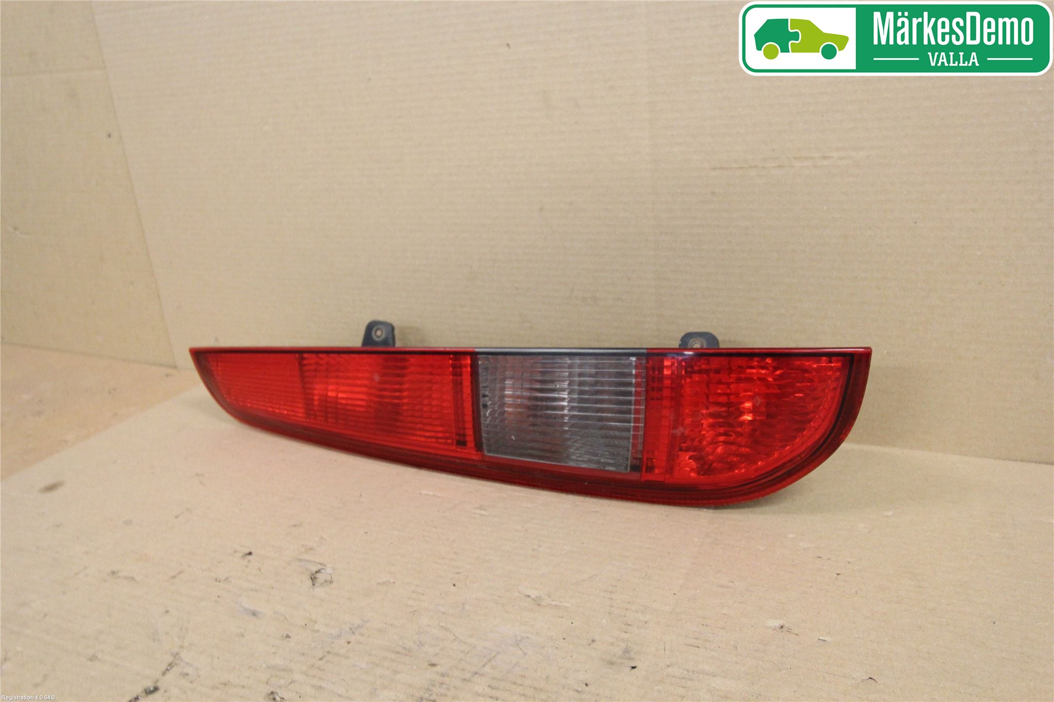 Ford FOCUS     04-07 Bakljus Vänster