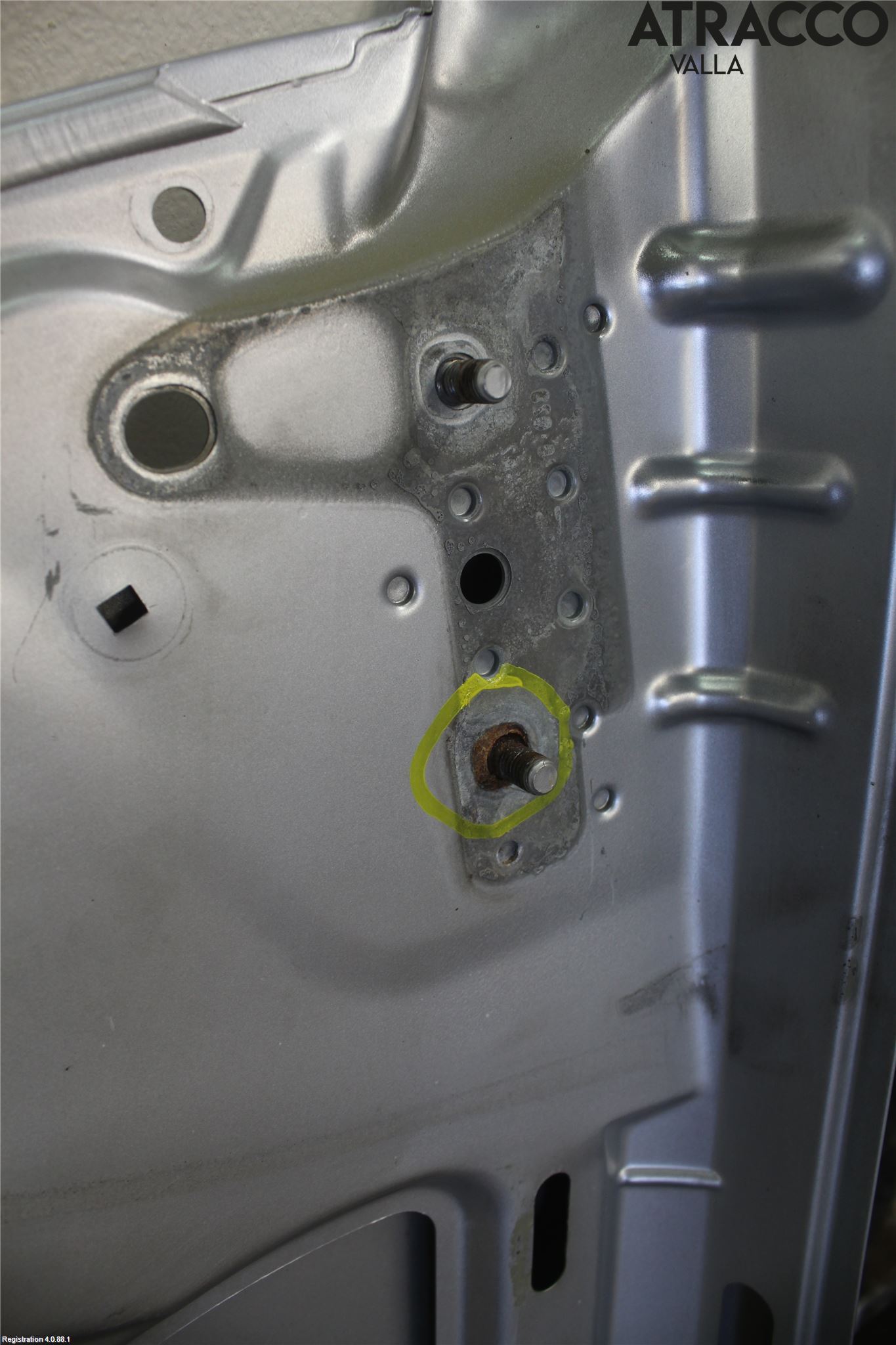 Seat LEON 06-12 Huv Fram