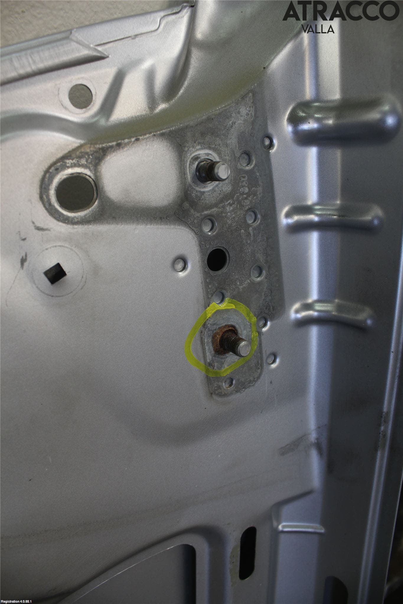 Seat LEON 06-12 Huv Fram