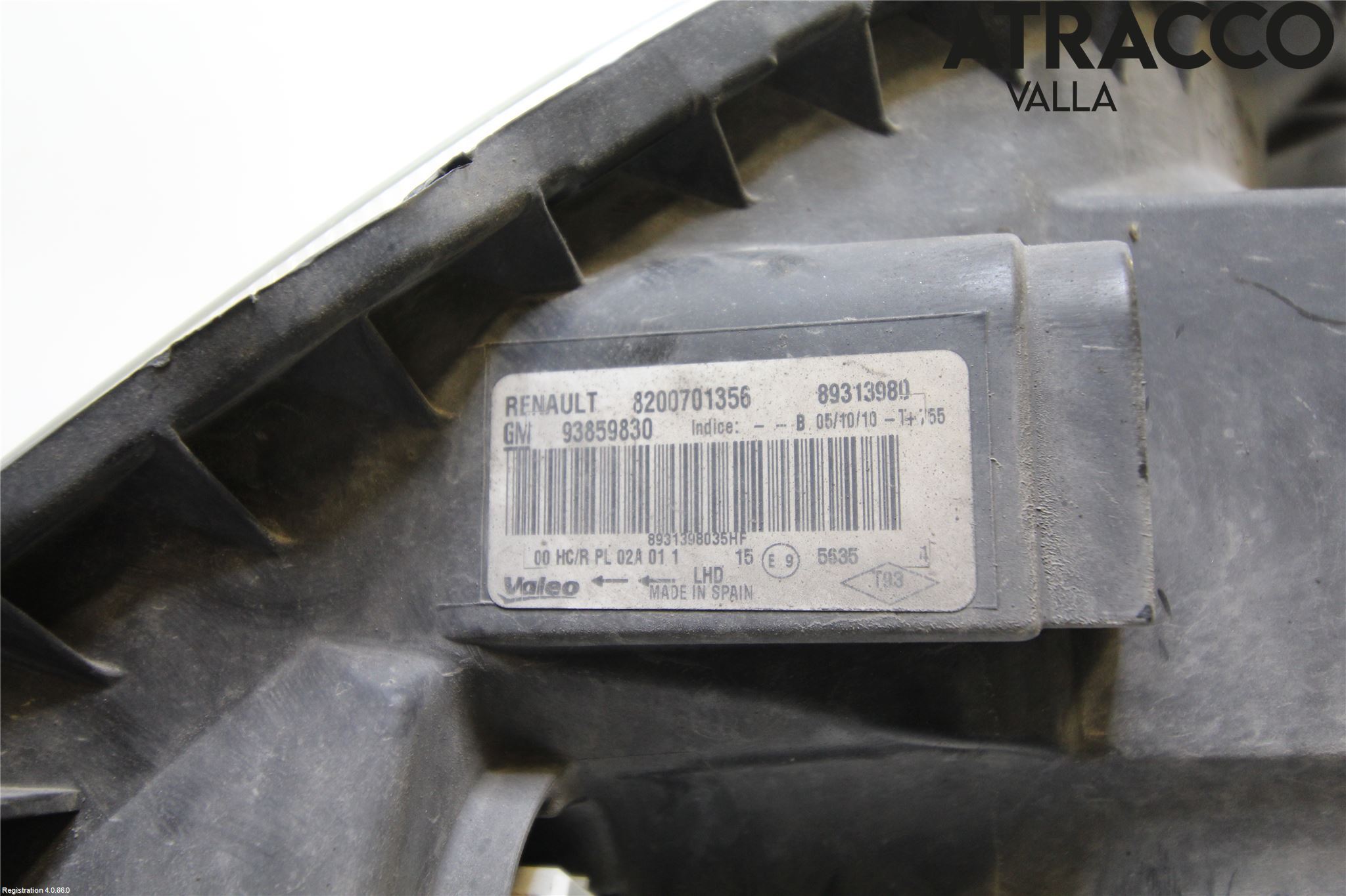 Opel VIVARO 01-14 Strålkastare Höger