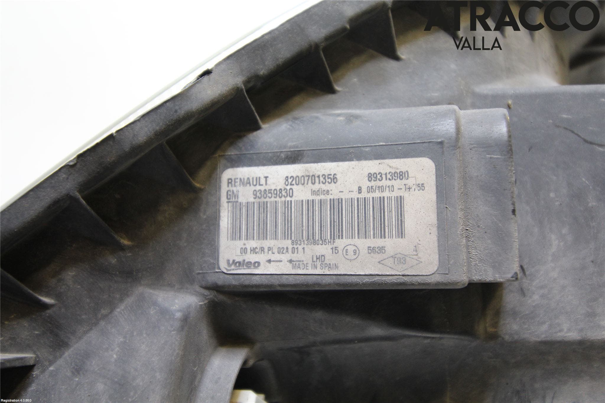 Opel VIVARO 01-14 Strålkastare Höger