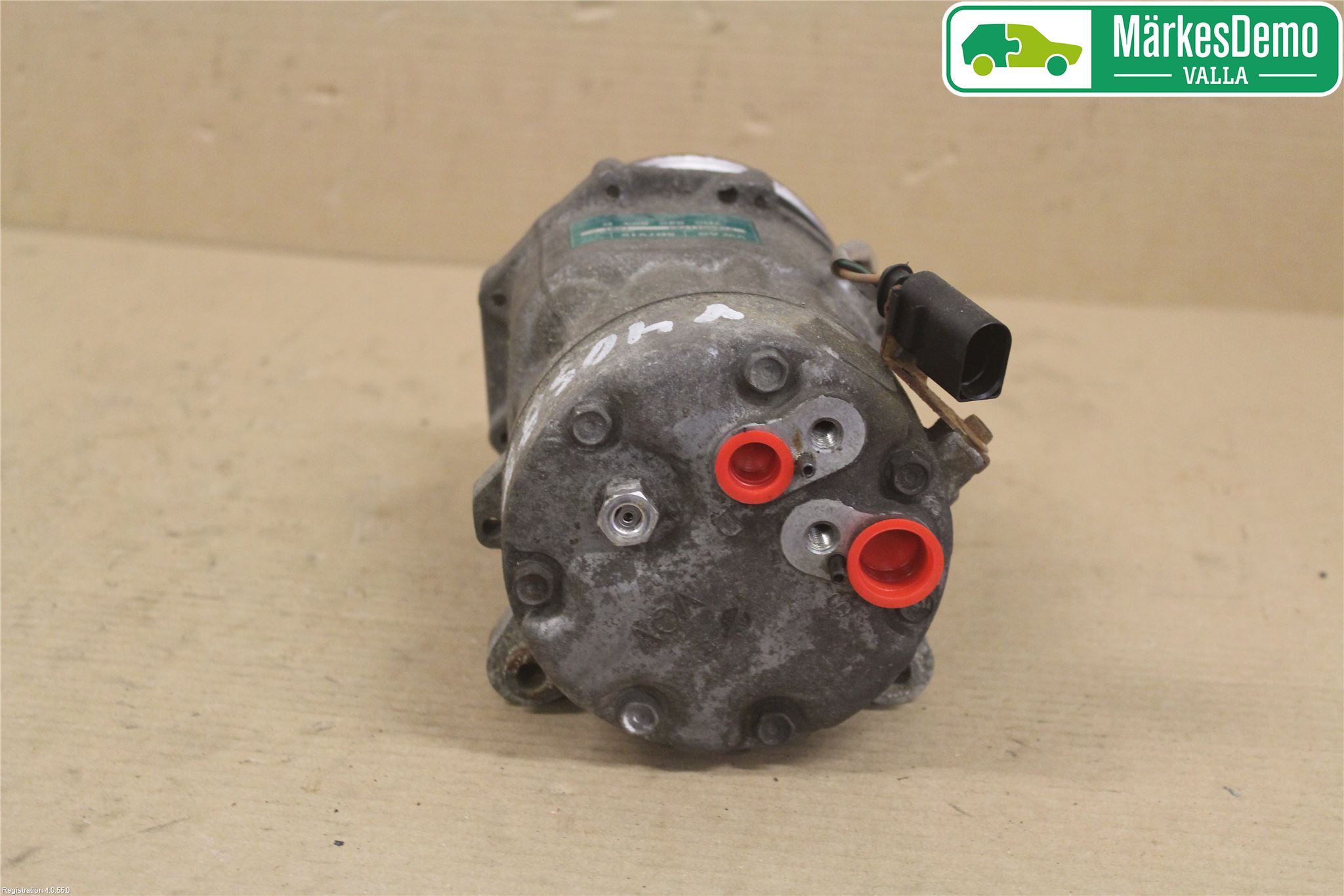 Volkswagen VW CADDY      04-10 Ac Kompressor