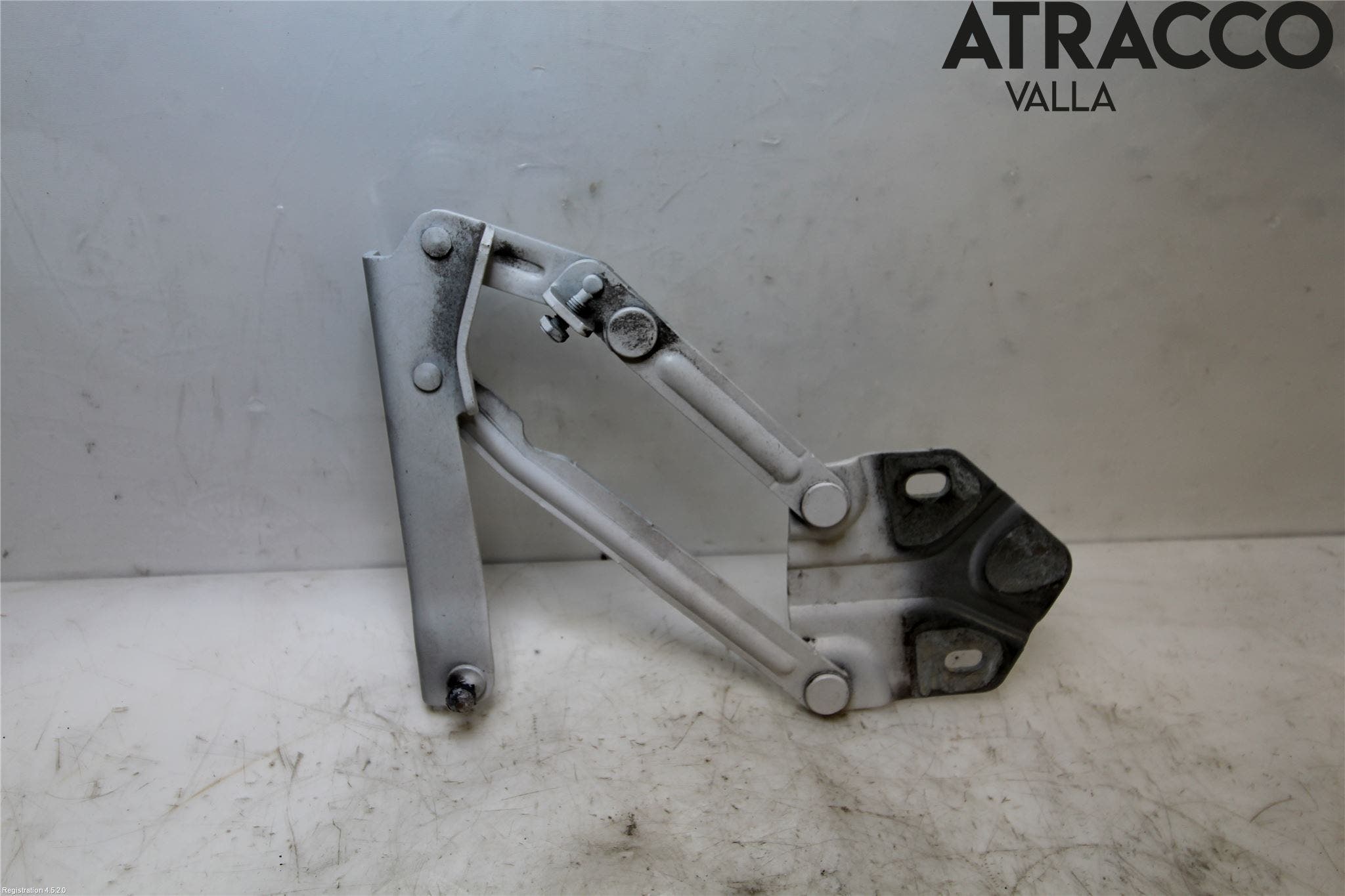 Volkswagen VW CADDY 16-20 Huvgångjärn