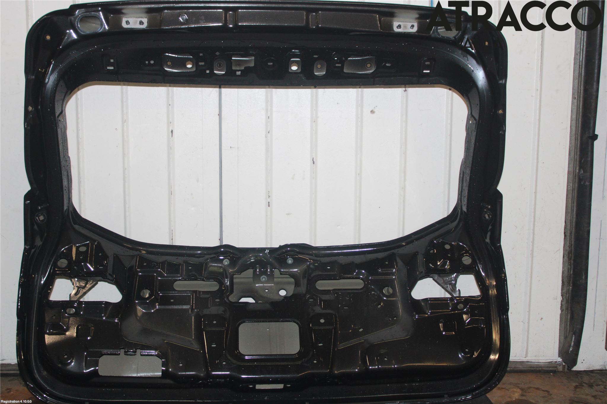 Nissan QASHQAI 14-17 Baklucka Kombi