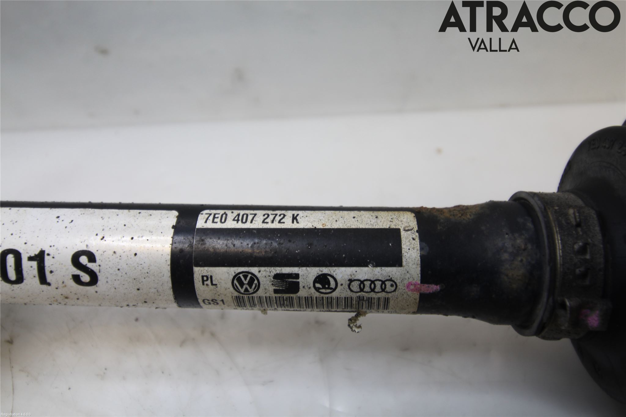 Volkswagen VW TRANSP/CARAVELLE (T5) 04-15 Drivaxel Fram Höger
