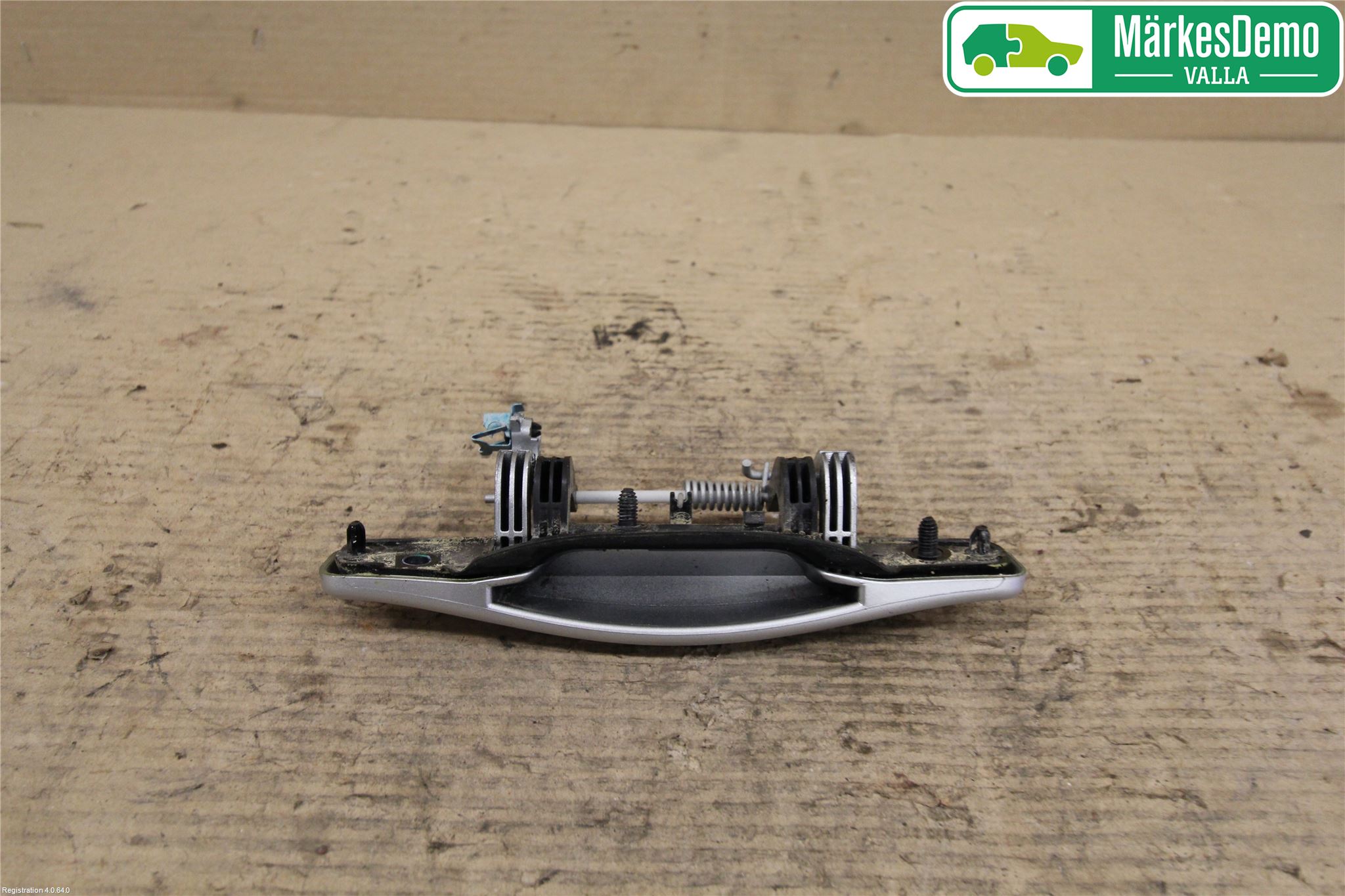 Dacia DUSTER 10-17 Dörrhandtag Yttre Vä