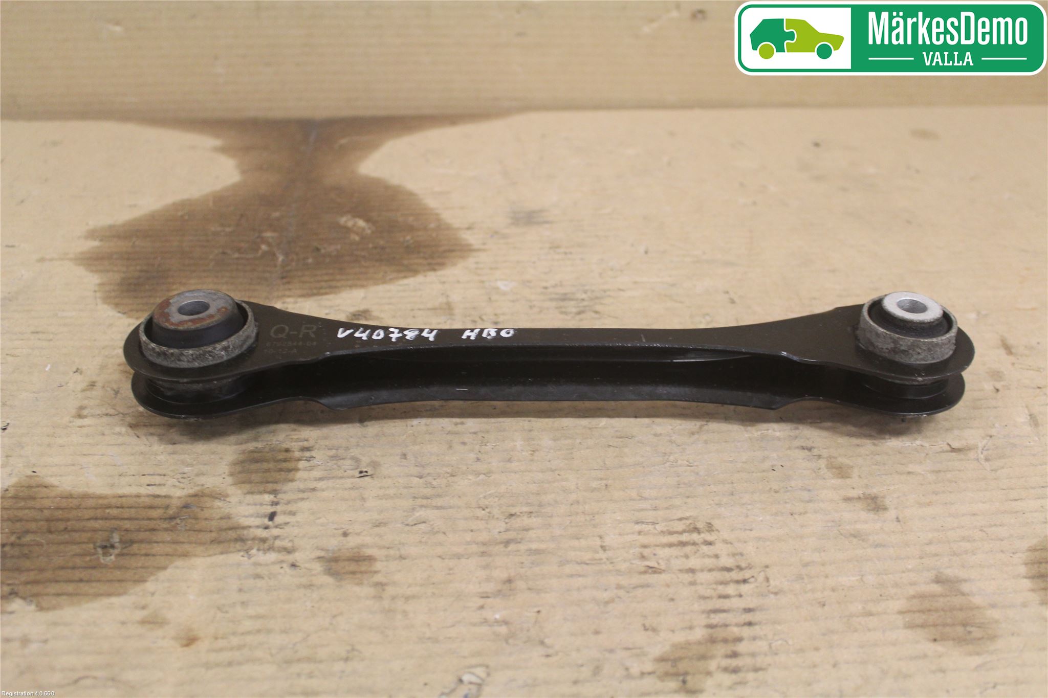 BMW 3 F30/F31/F80 12-19 Bärarm Bak Övre Höger
