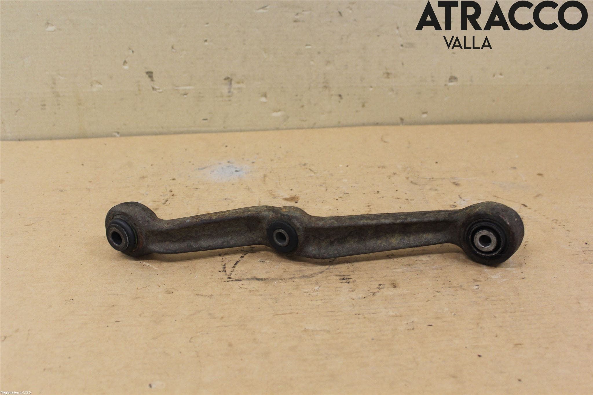 Alfa SPIDER Bärarm Bak Vänster