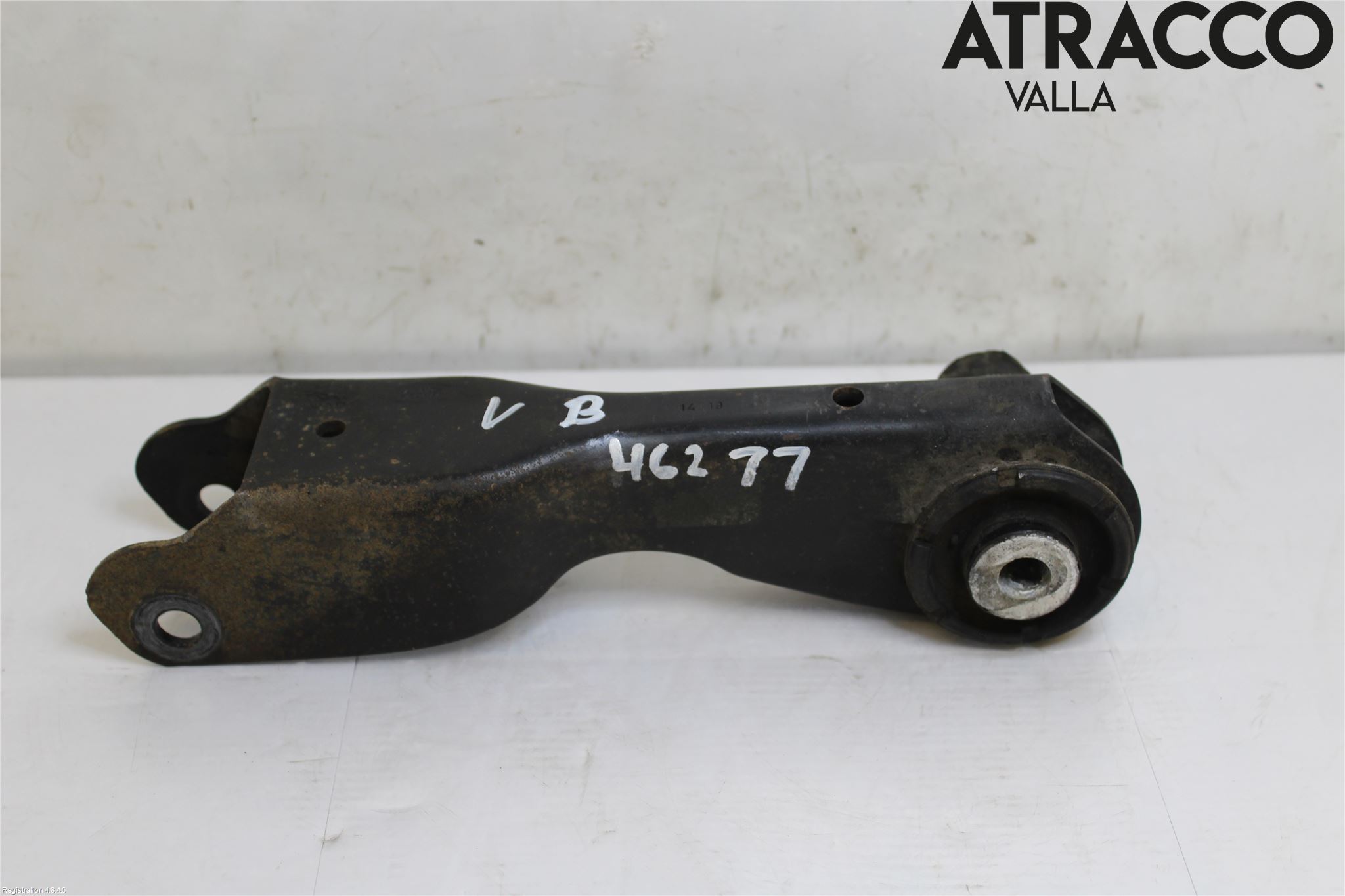 Jaguar F-PACE Bärarm Bak Vänster