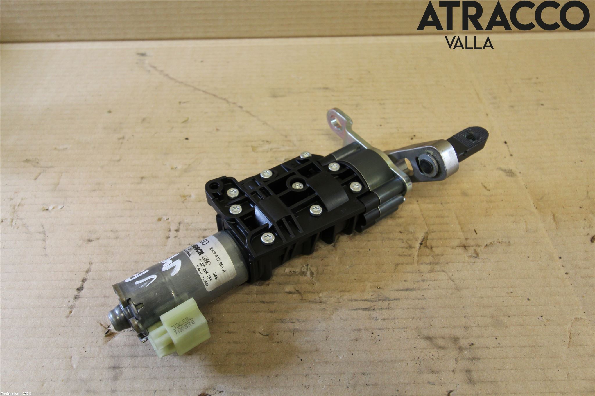 Audi A4/S4 B9 16-19 Bakluckeöppnare Automatisk