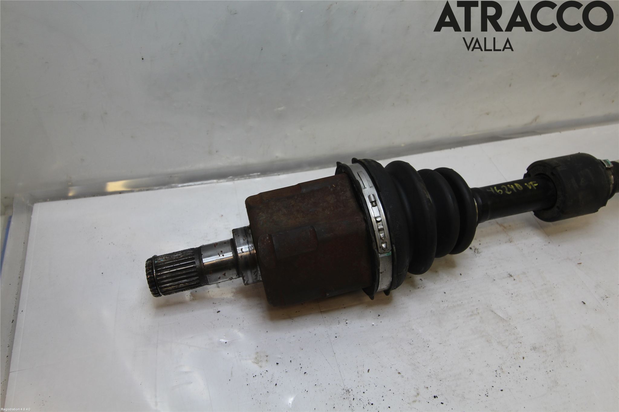Kia CEED 06-12 Drivaxel Fram Vänster
