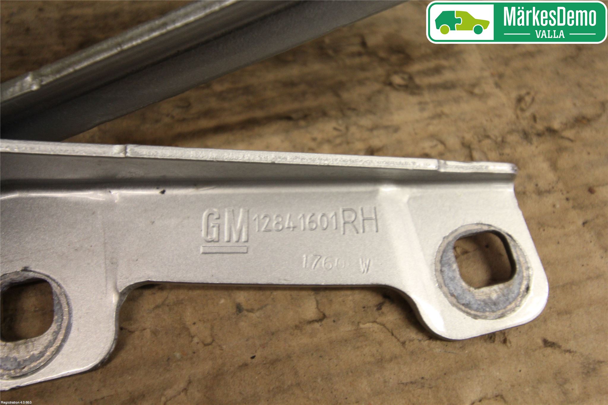 Saab 9-5 10-12 Huvgångjärn