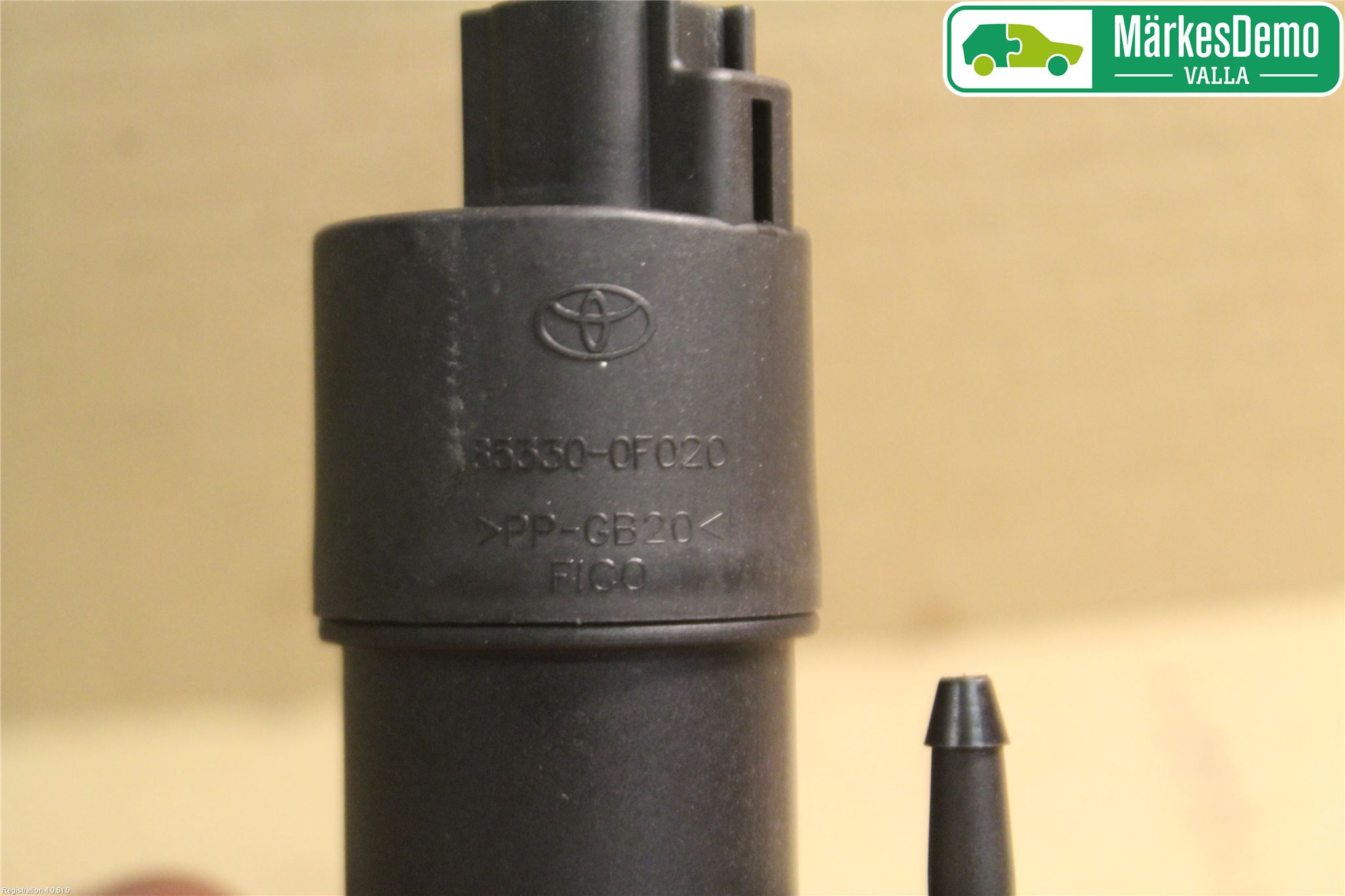 Toyota YARIS XP130 12-14 Spolarpump Baklucka
