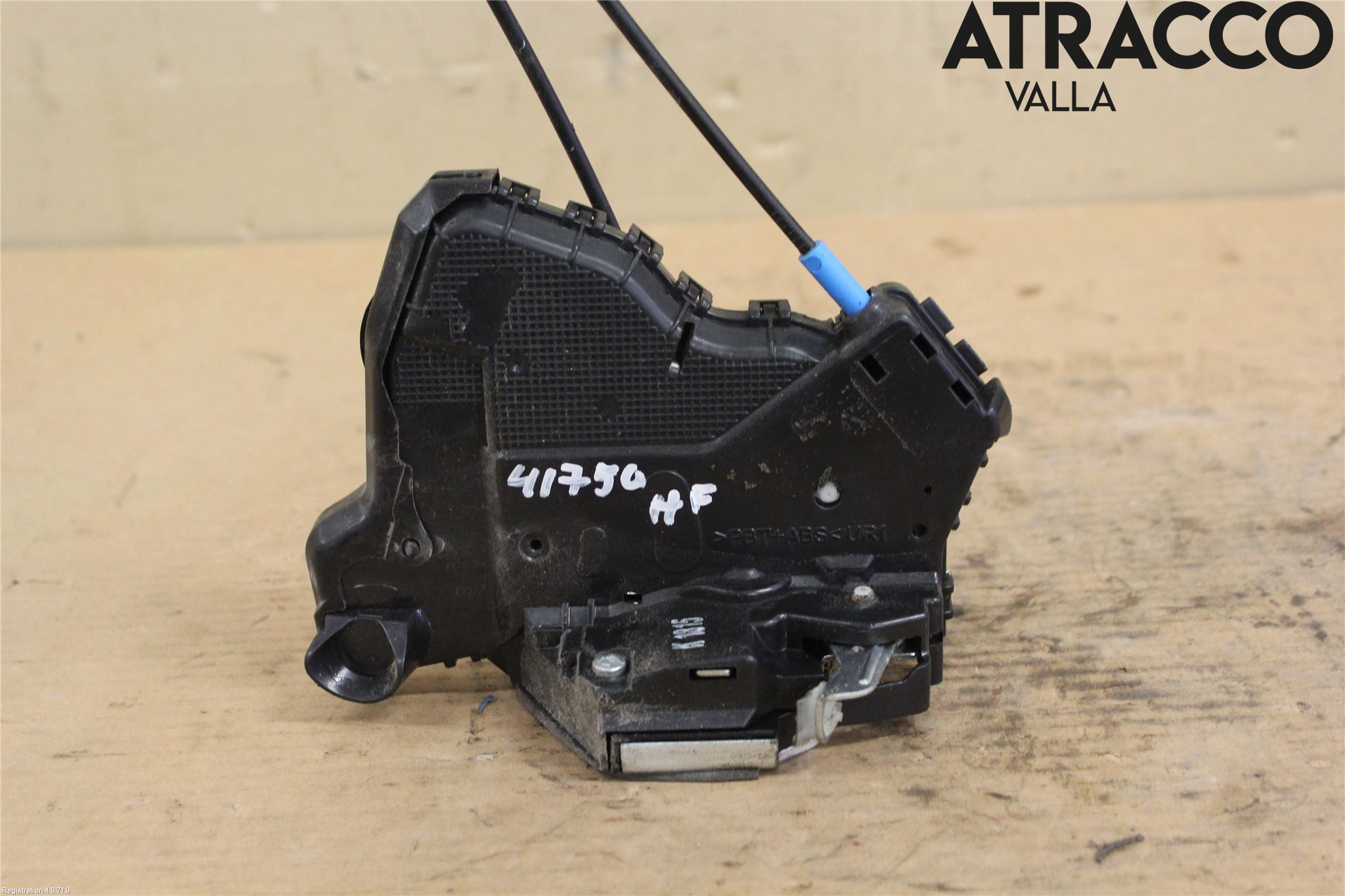 Toyota AURIS 13-19 Låskista-Dörrlås