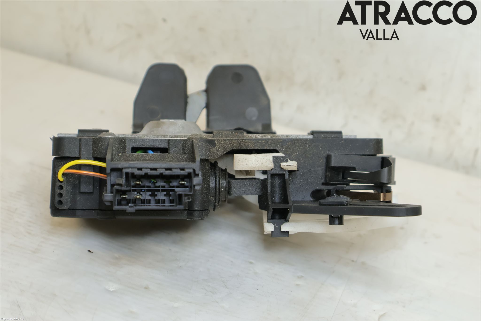 Volvo XC70 01-04 Låskista Baklucka